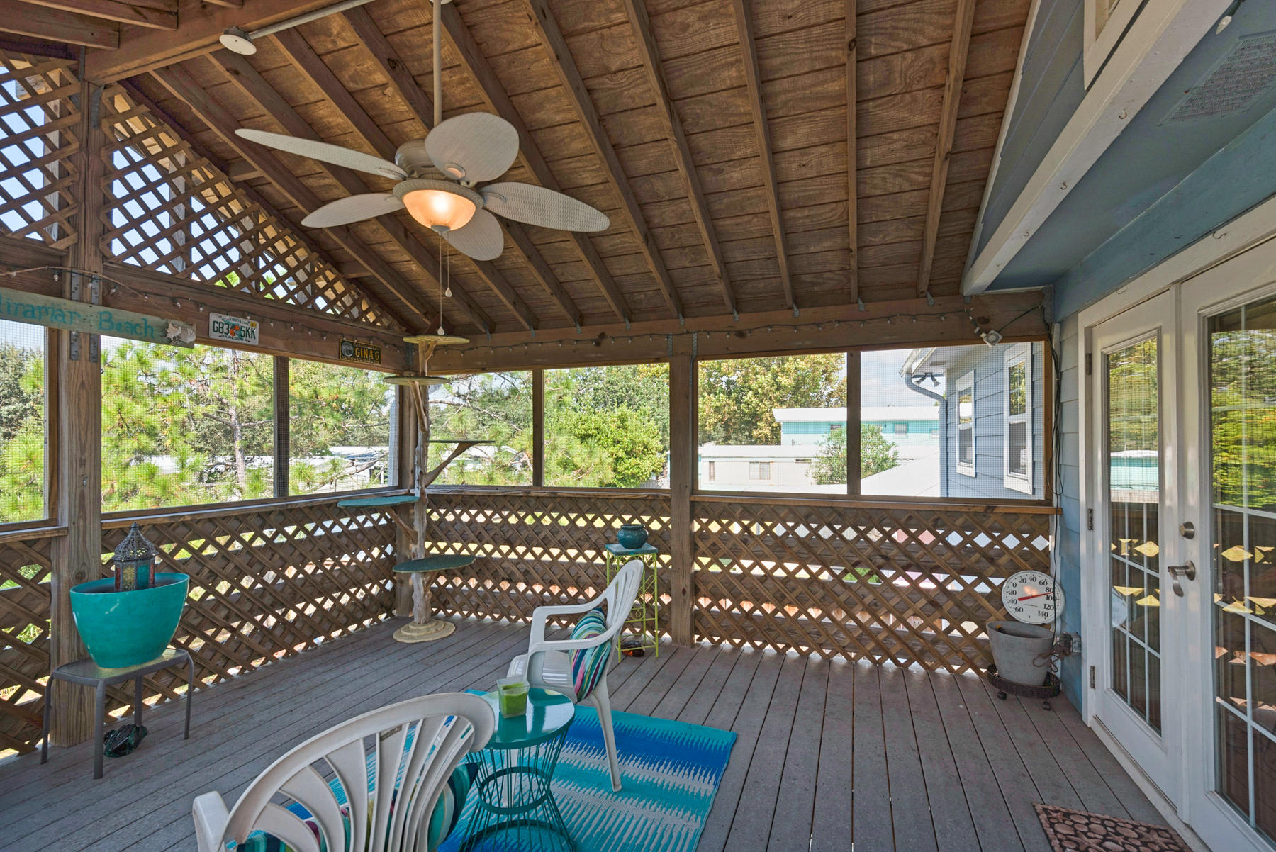 LAGUNA BEACH ESTATES 7TH ADDN - Residential