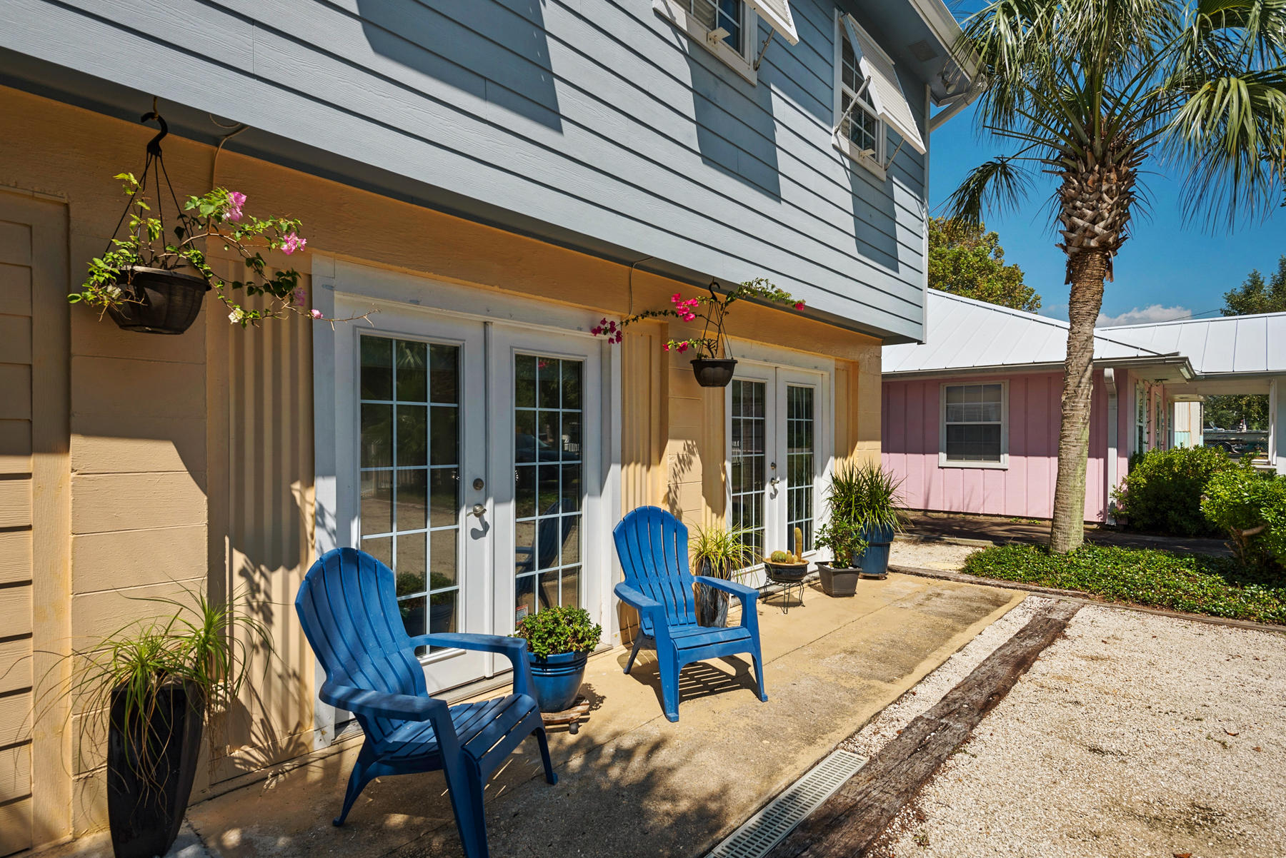 LAGUNA BEACH ESTATES 7TH ADDN - Residential