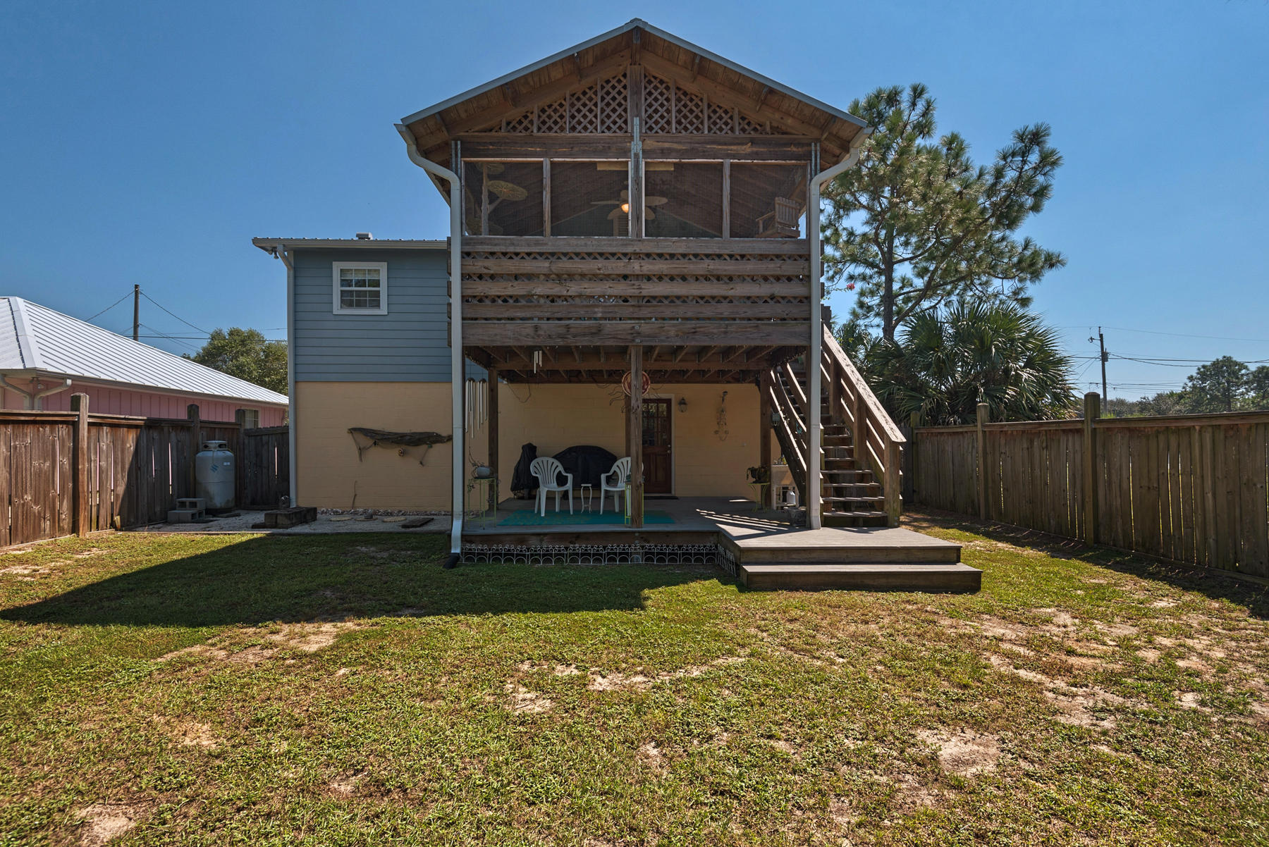 LAGUNA BEACH ESTATES 7TH ADDN - Residential