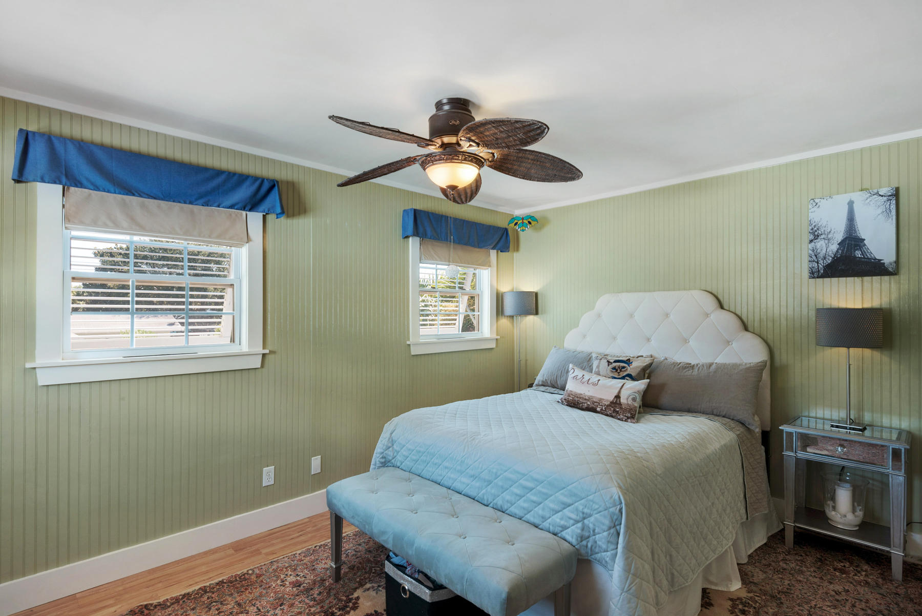 LAGUNA BEACH ESTATES 7TH ADDN - Residential