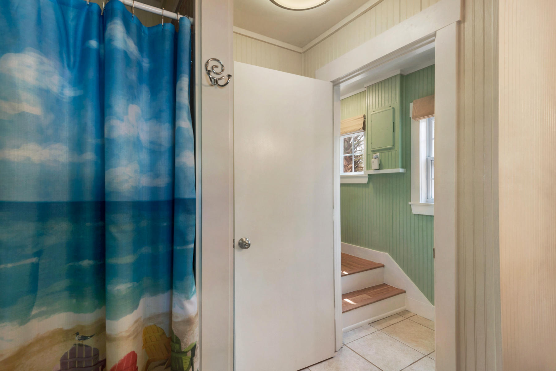 LAGUNA BEACH ESTATES 7TH ADDN - Residential