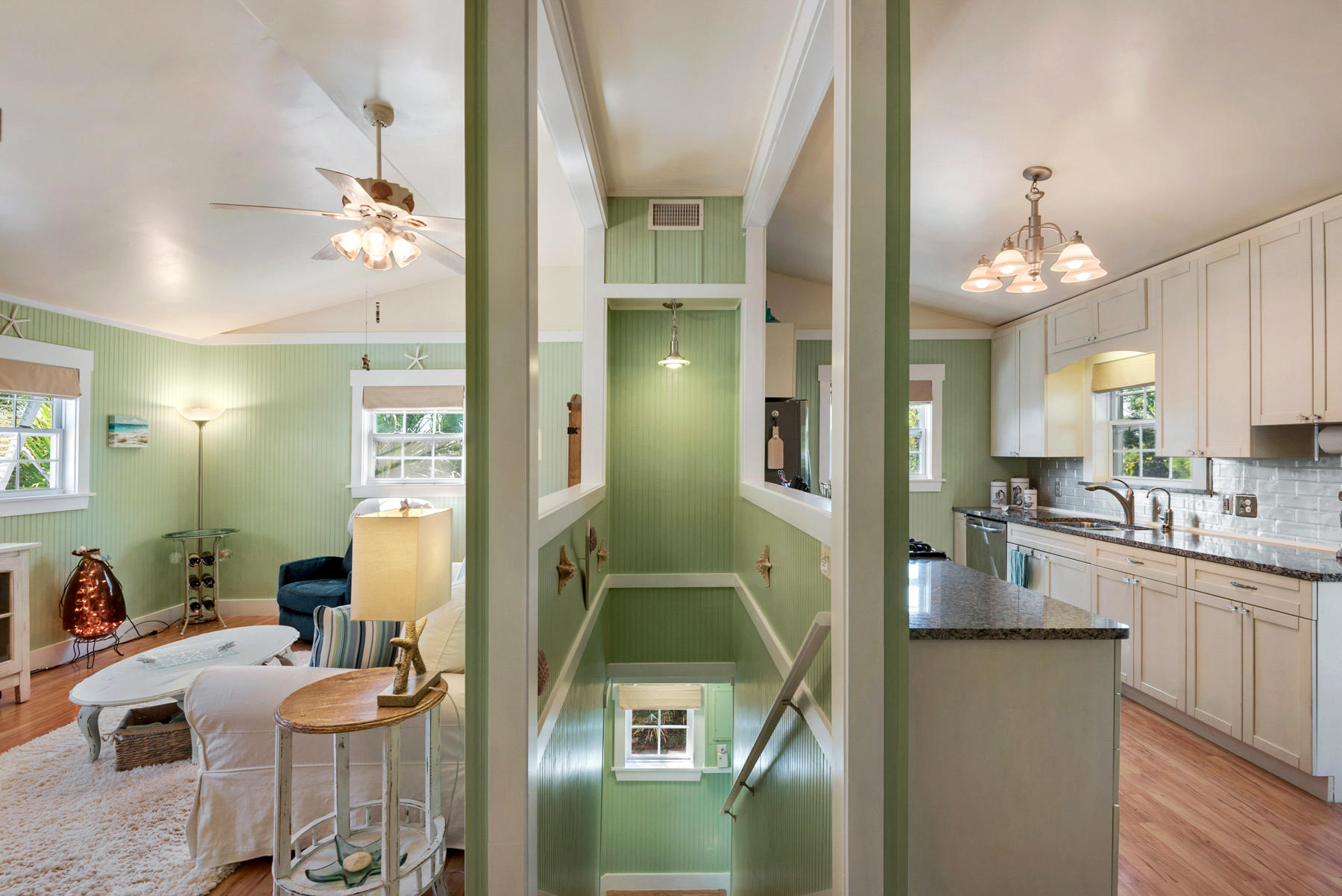 LAGUNA BEACH ESTATES 7TH ADDN - Residential