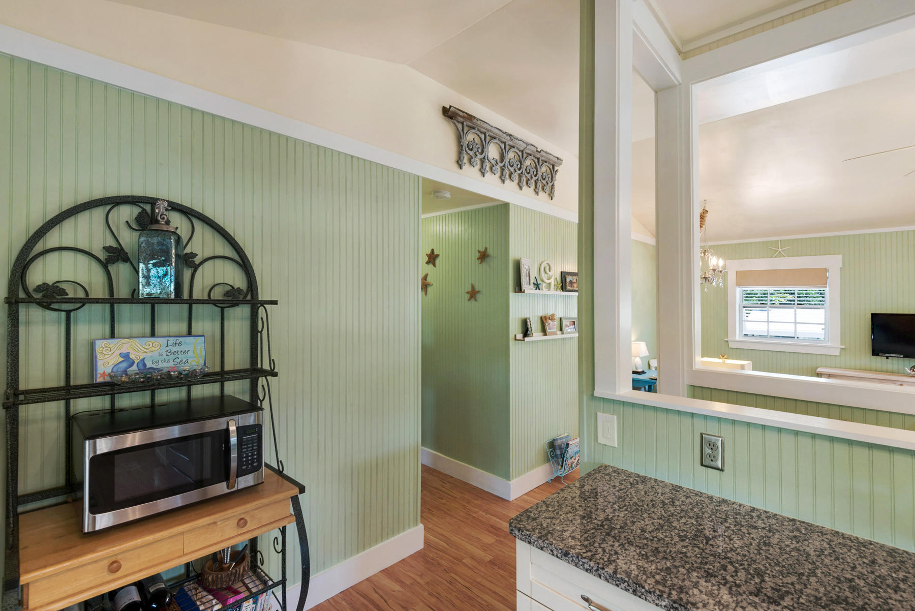 LAGUNA BEACH ESTATES 7TH ADDN - Residential