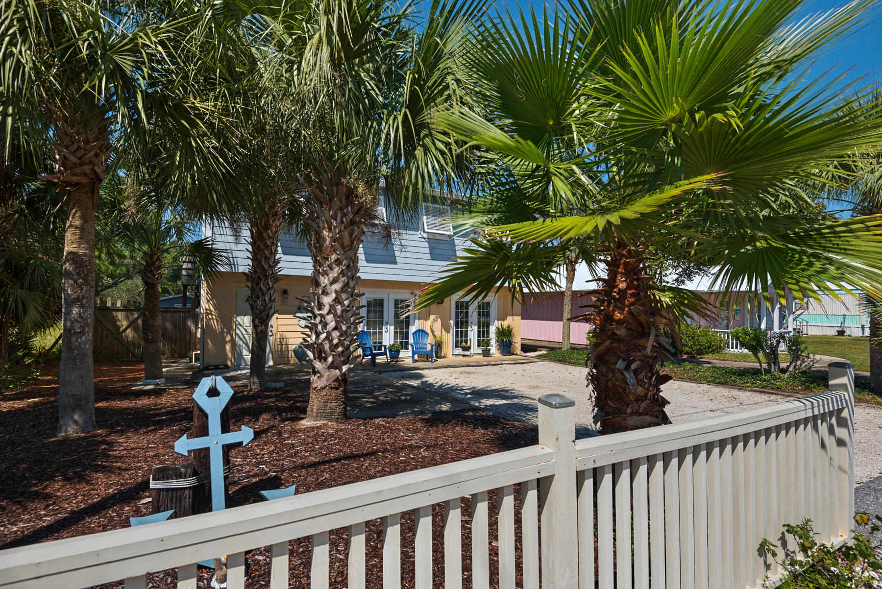 LAGUNA BEACH ESTATES 7TH ADDN - Residential