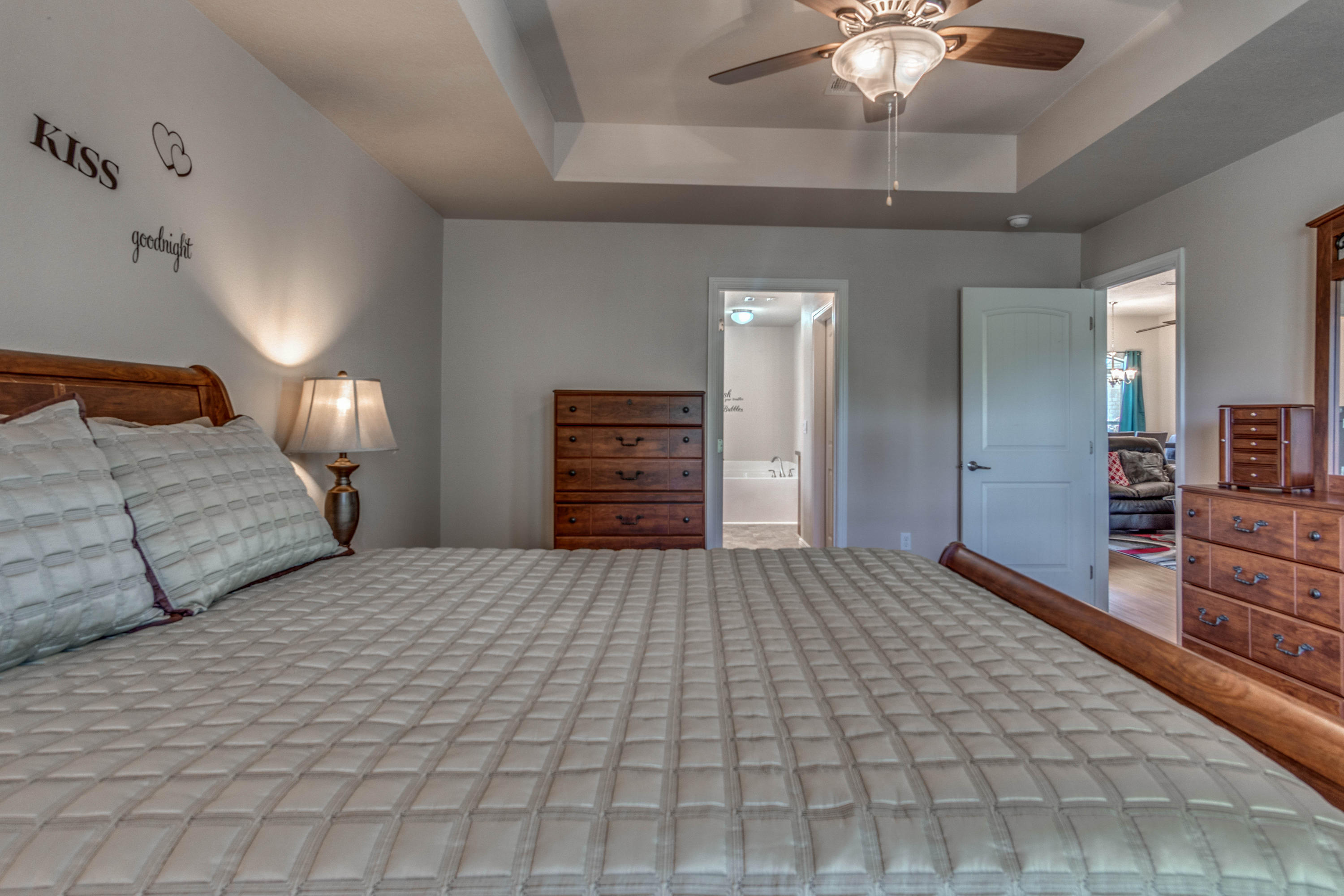 ALICIA PLACE - Residential