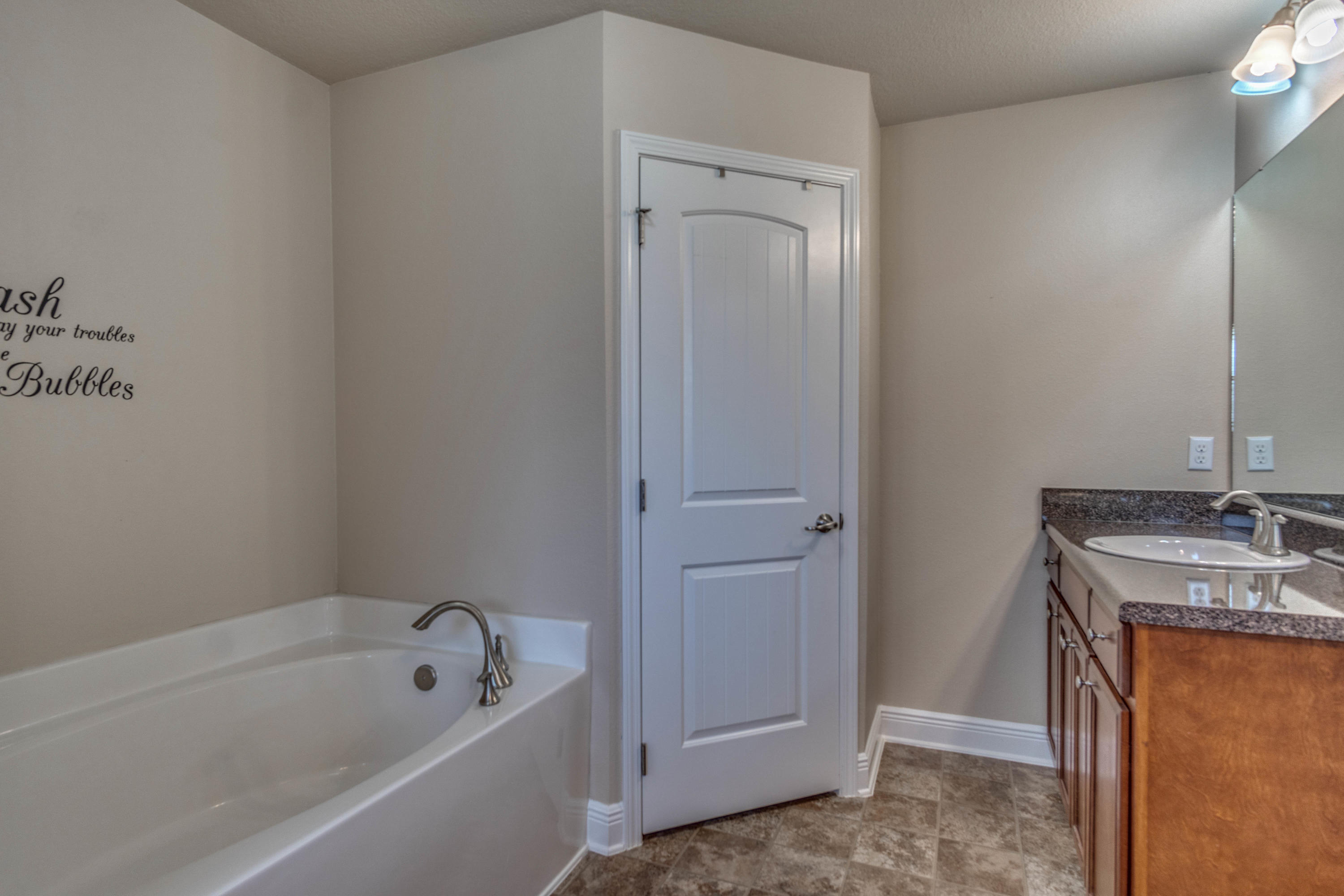 ALICIA PLACE - Residential