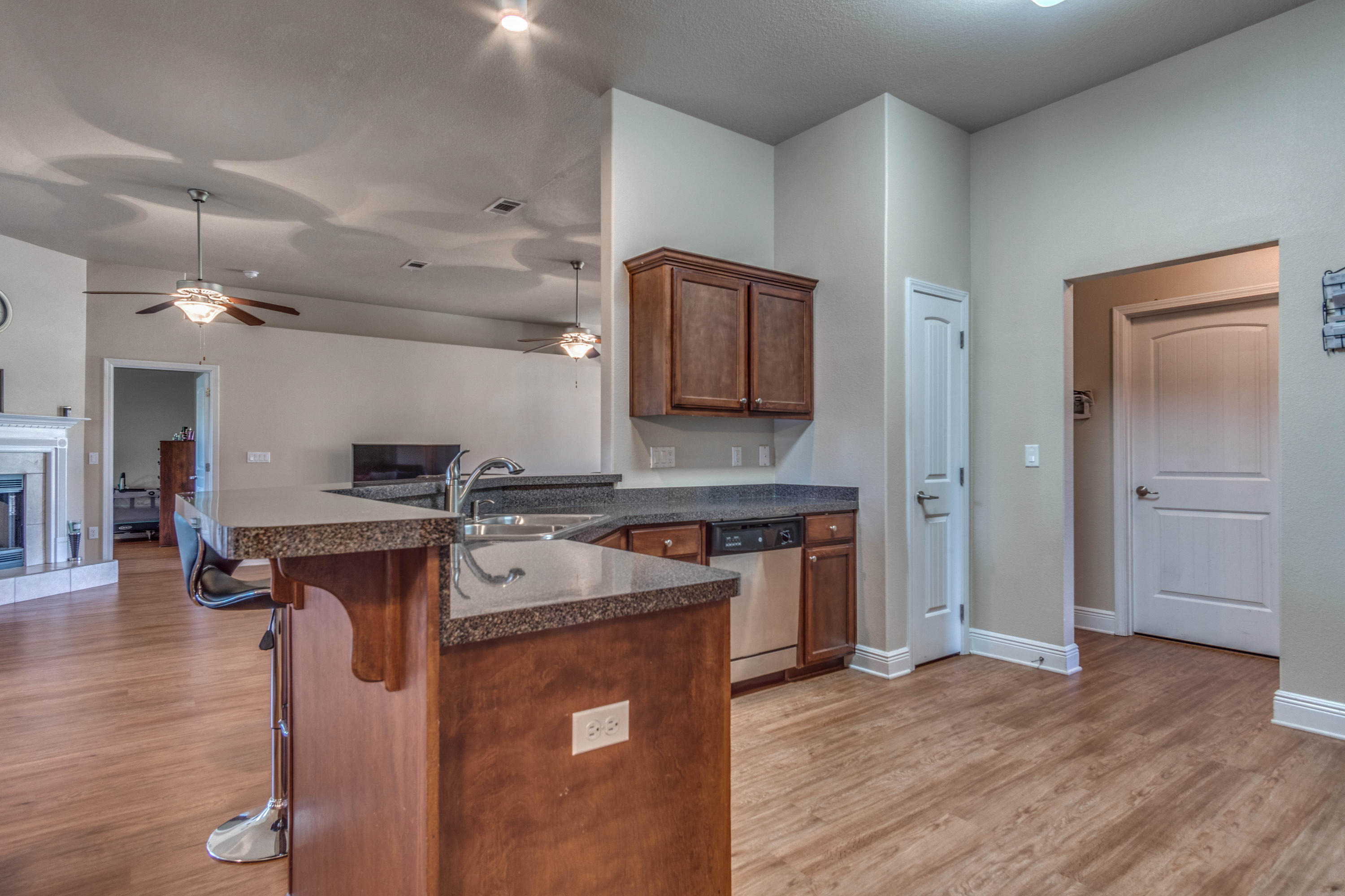 ALICIA PLACE - Residential