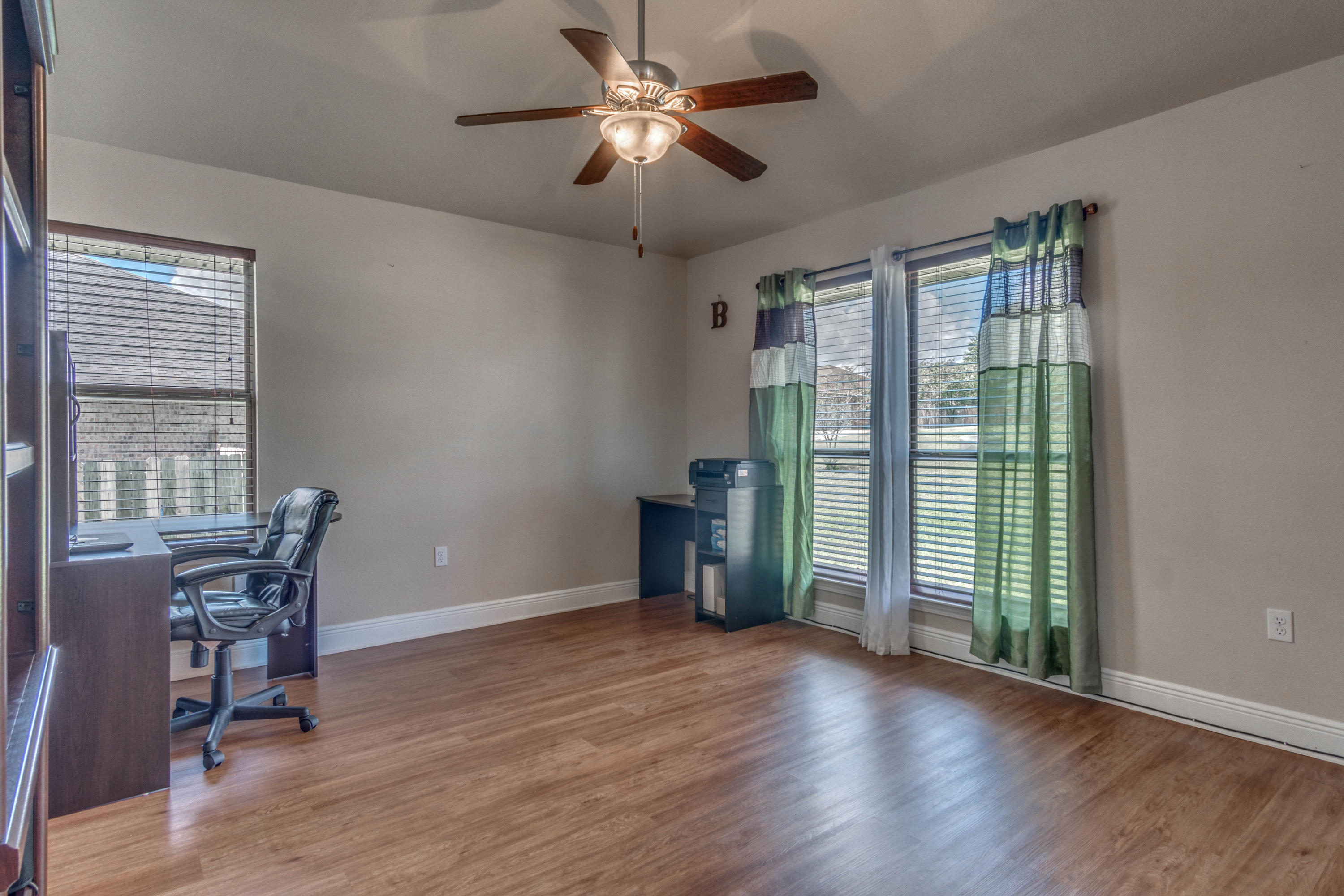 ALICIA PLACE - Residential