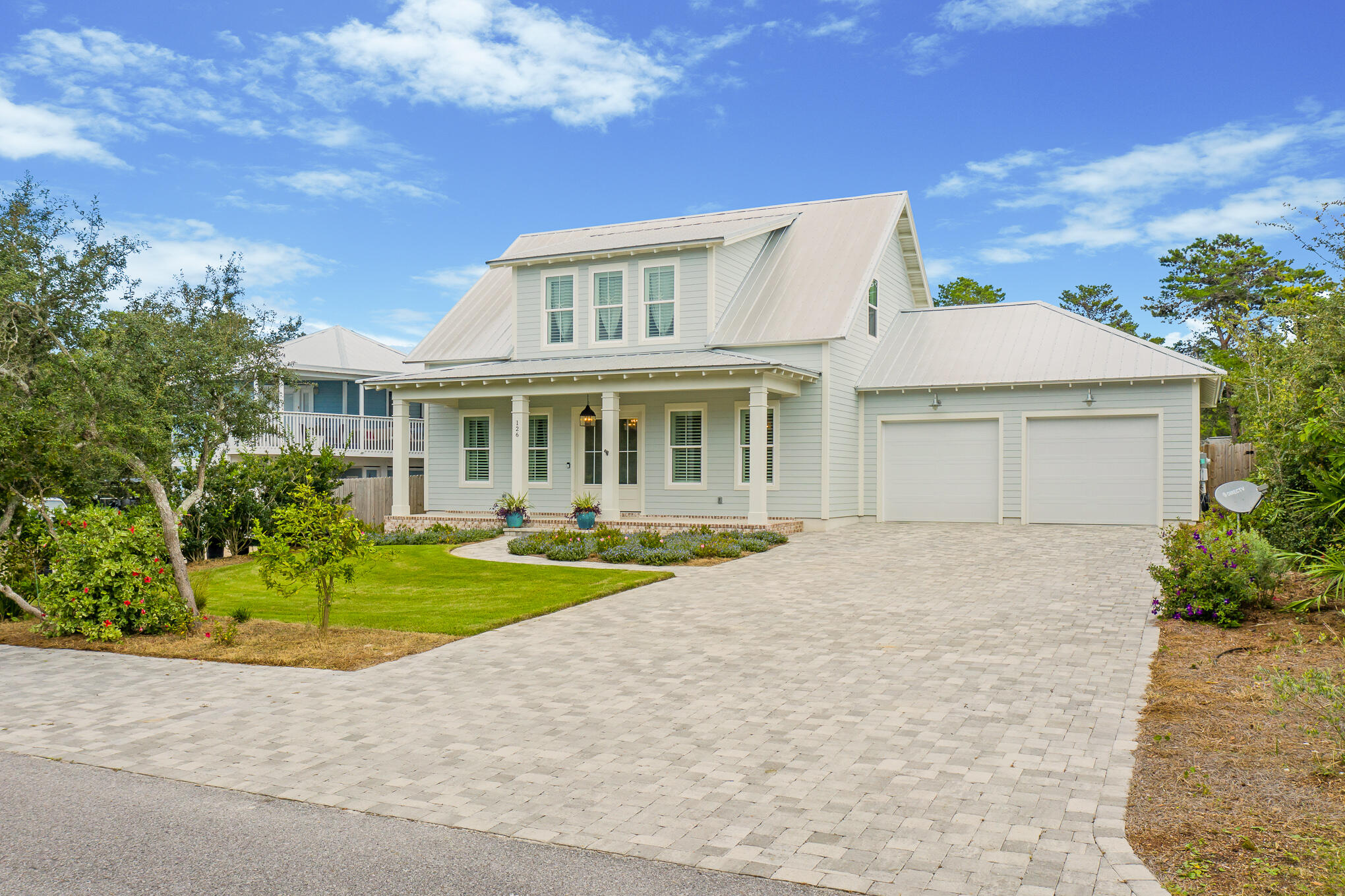 BEACH HIGHLAND - Residential