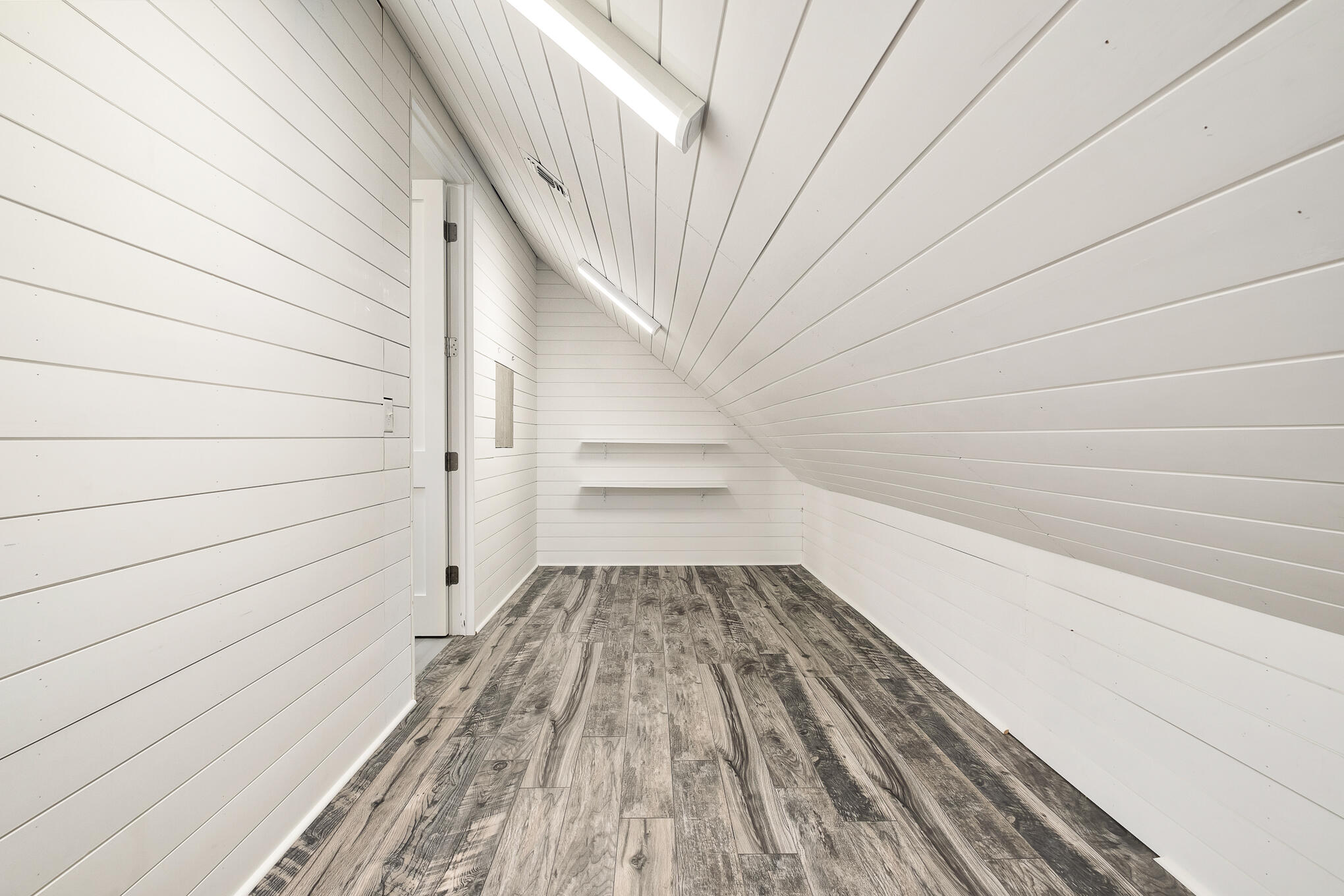 BEACH HIGHLAND - Residential