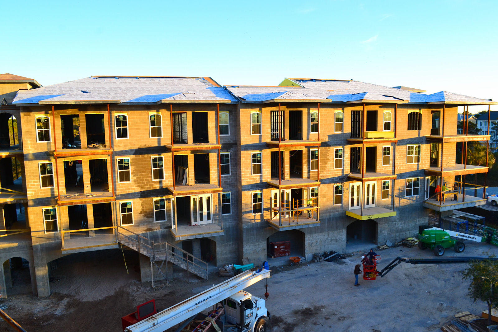 GULF PLACE RESIDENCES - Residential