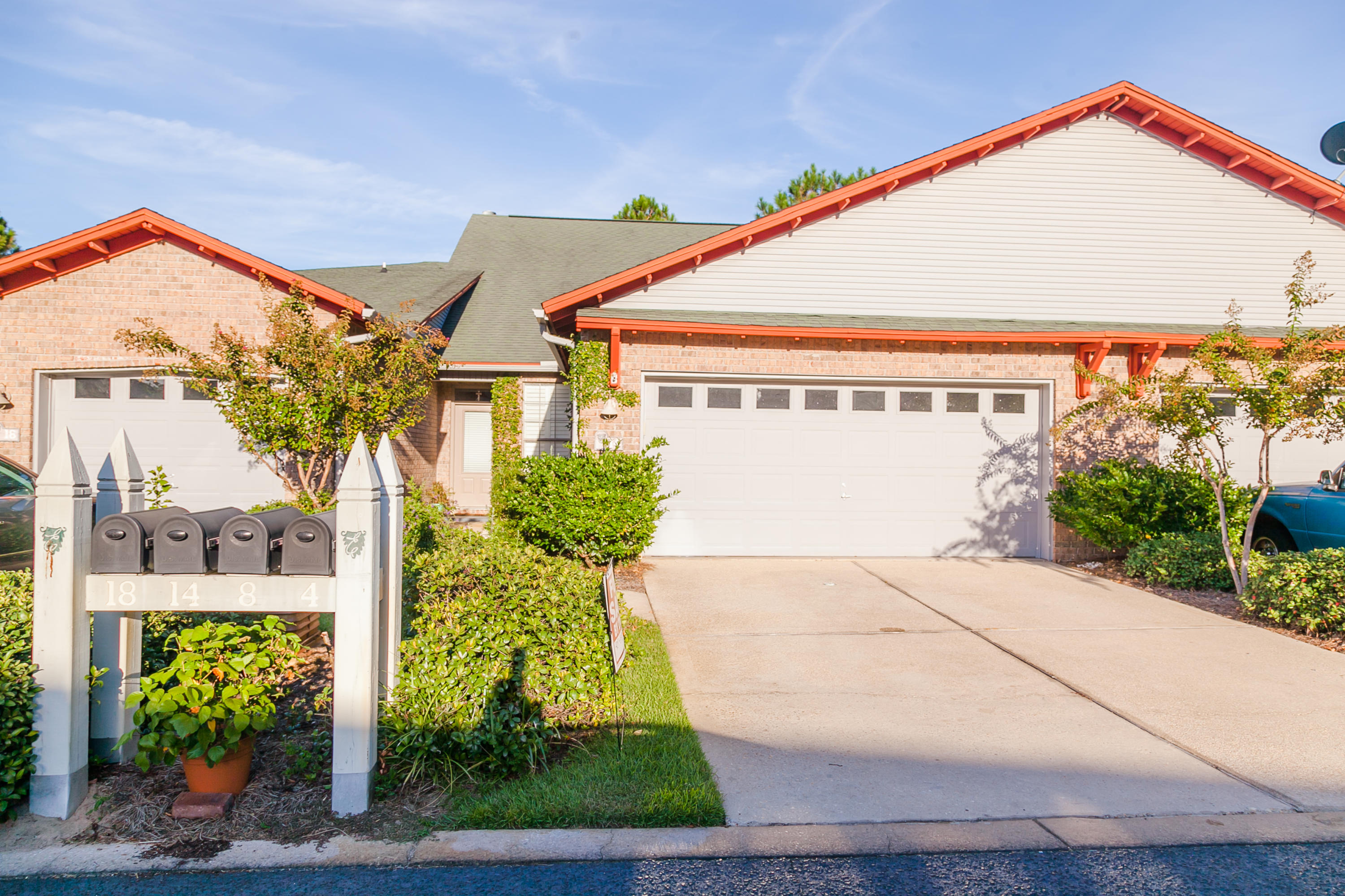 ESCADA - Residential