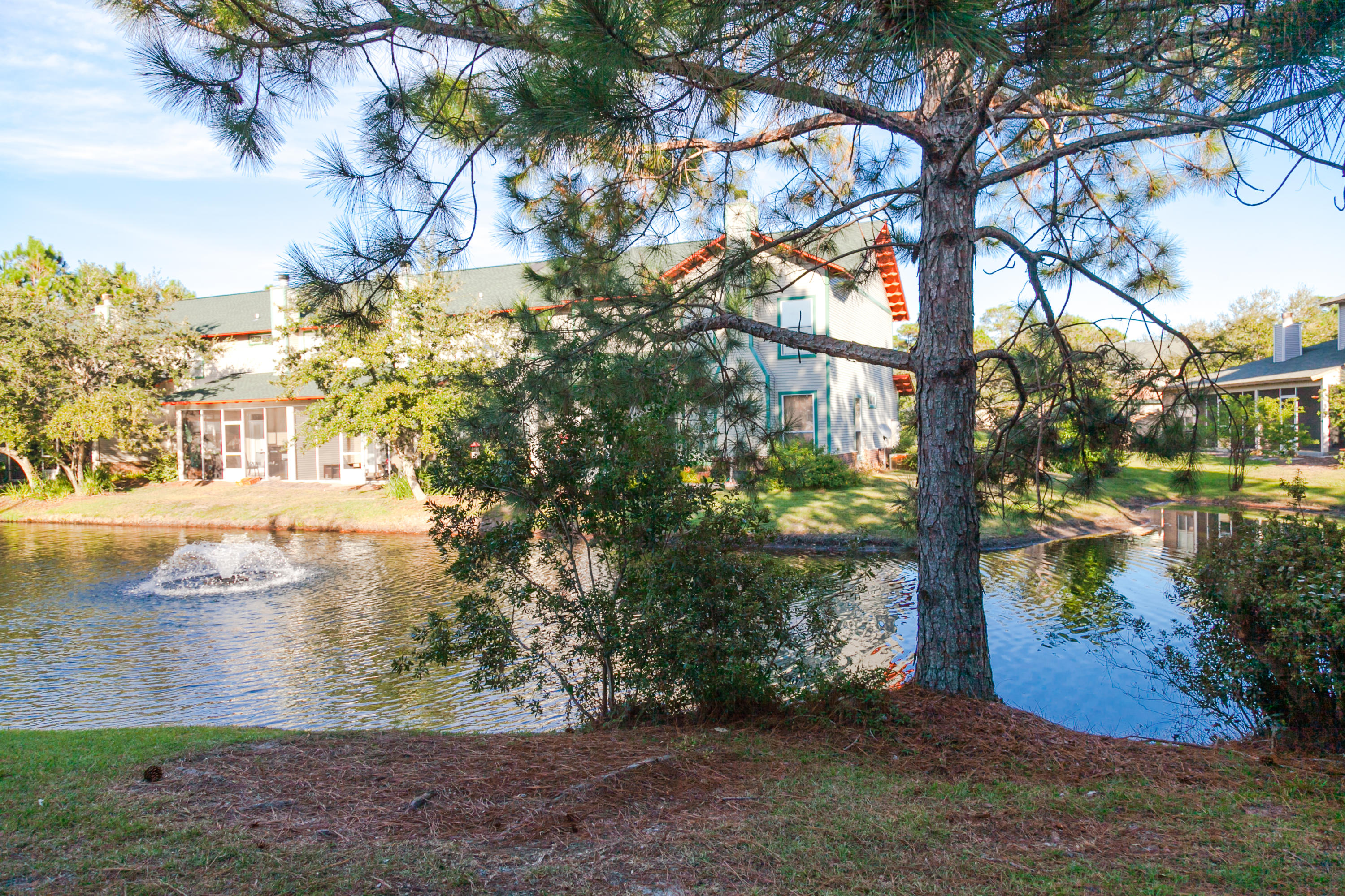 ESCADA - Residential