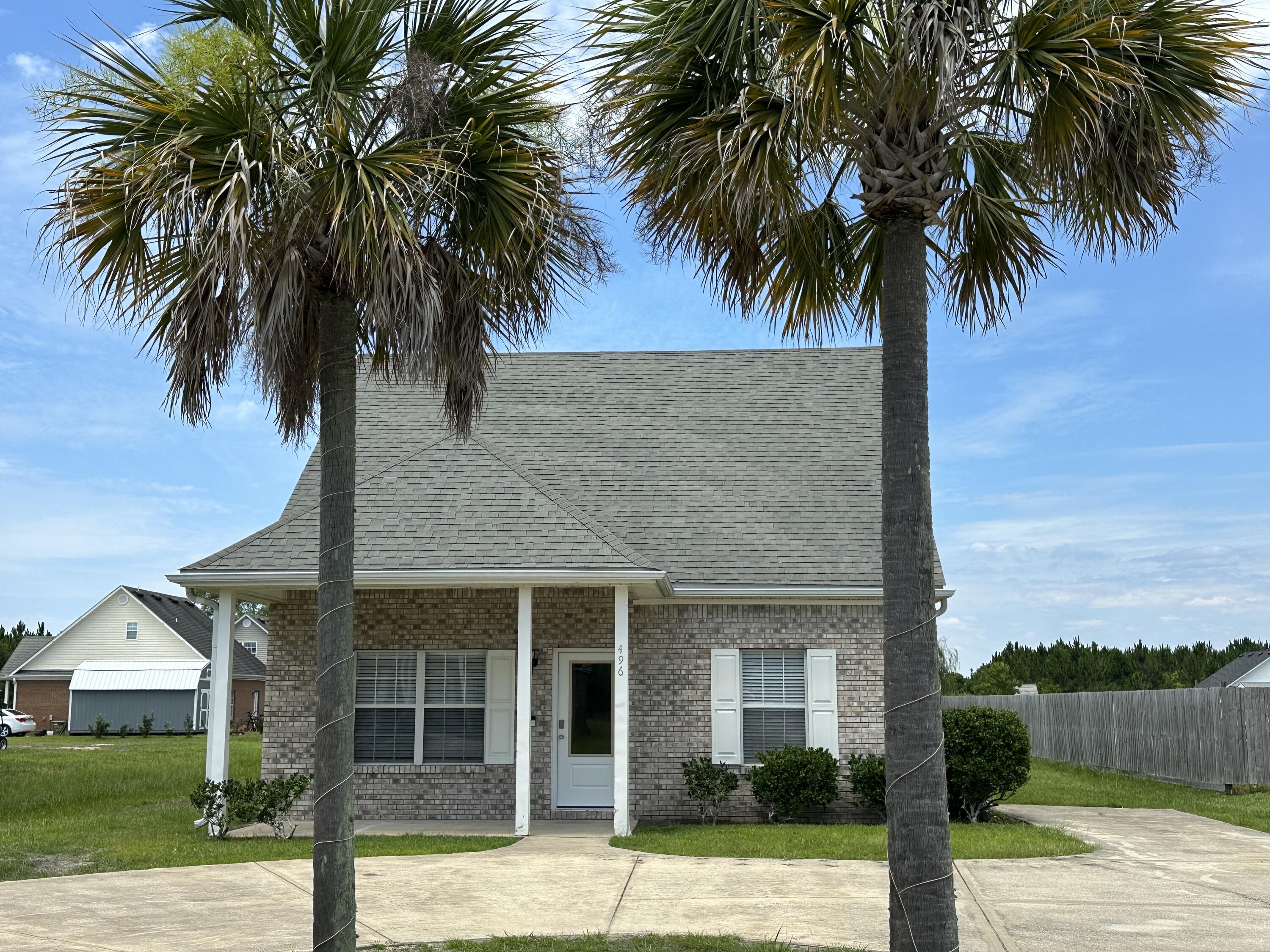 Available NOW - Super cute 3/2 single family home. Downstairs you'll find a spacious living room with wood flooring, 2 bedrooms, guest bath, kitchen with granite countertops and lots of cabinets and dining room. Upstairs is a large master bedroom with walk-in closet and nice size bathroom shower. Large back yard. $2000/mo - $2000/deposit