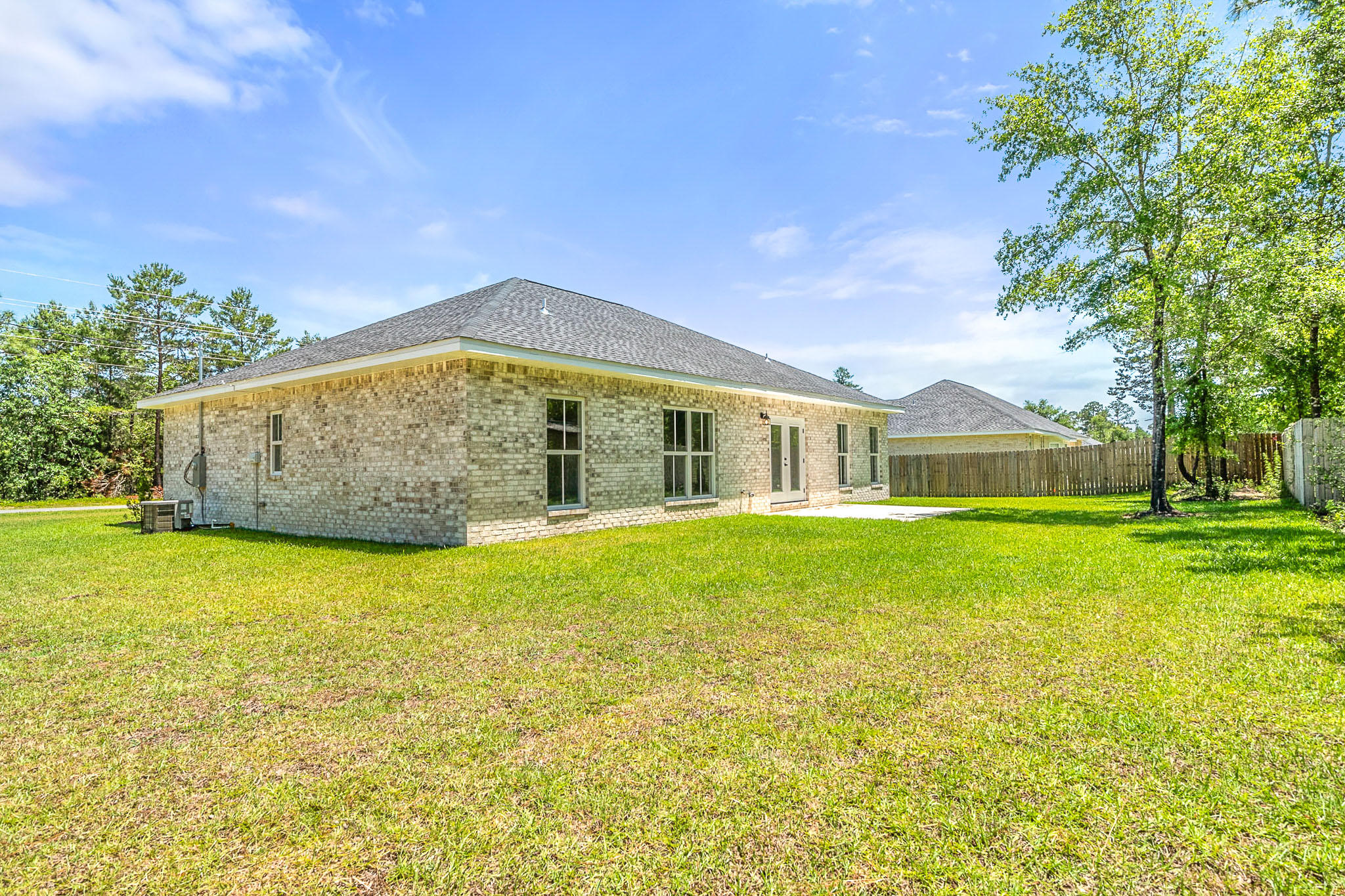 THE PINES - Residential