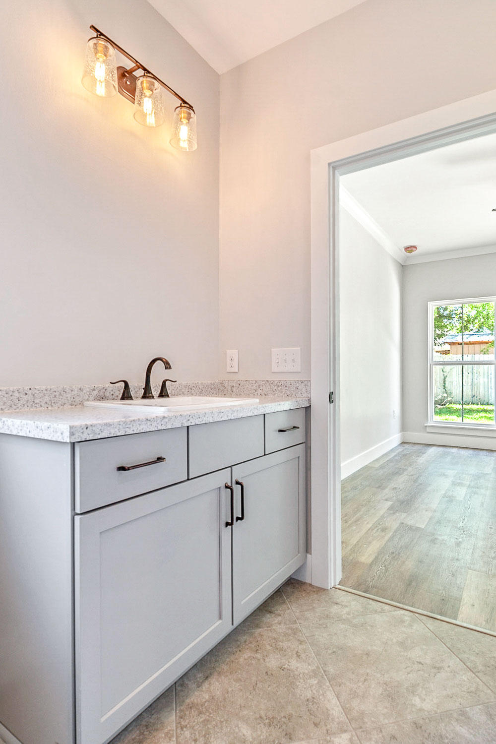 THE PINES - Residential