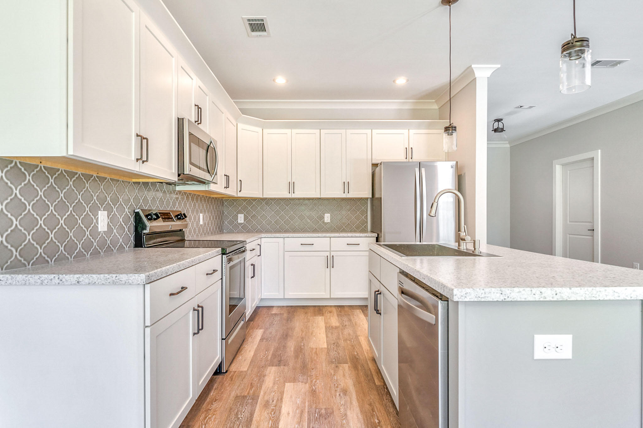 THE PINES - Residential