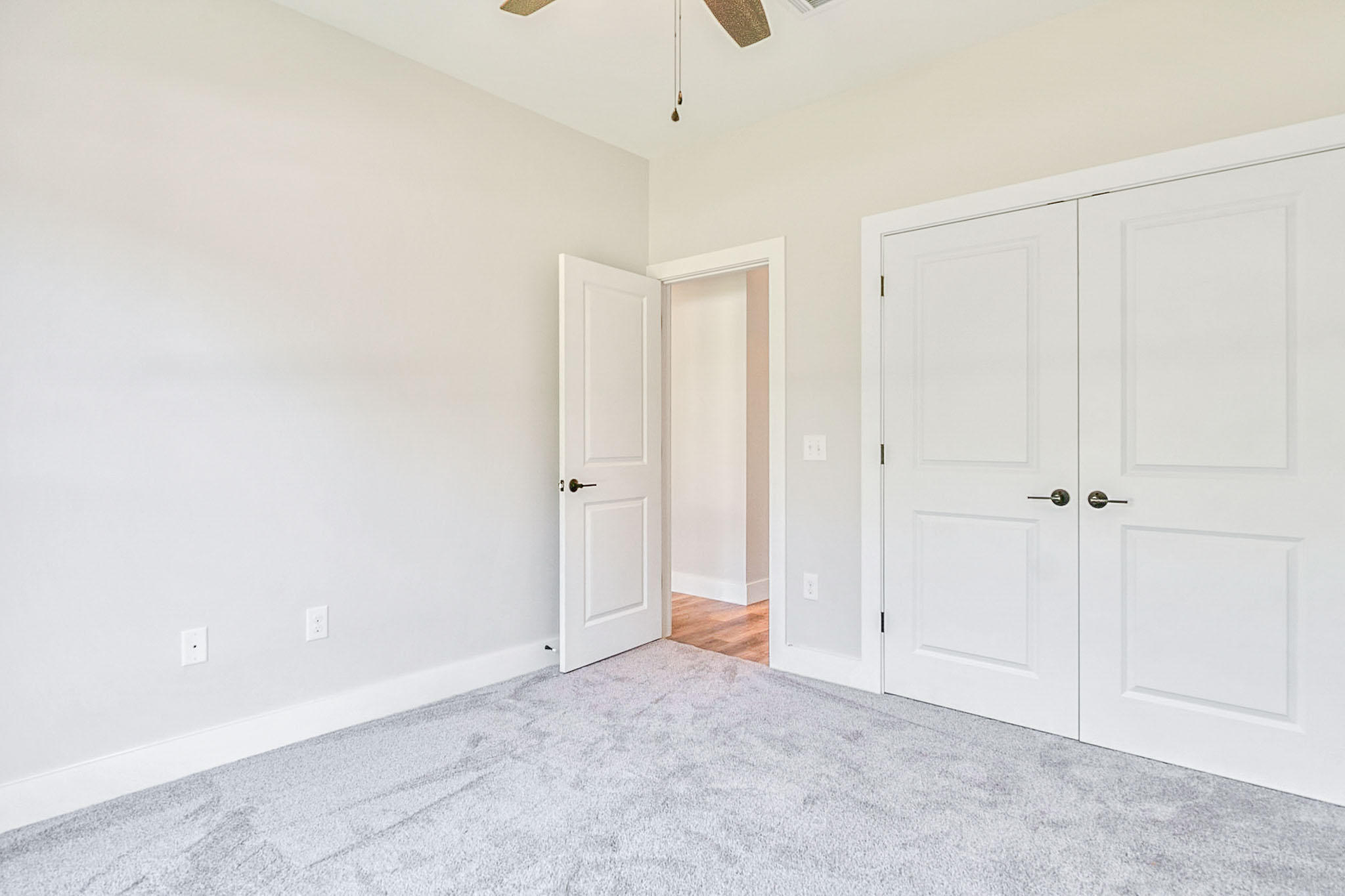 THE PINES - Residential