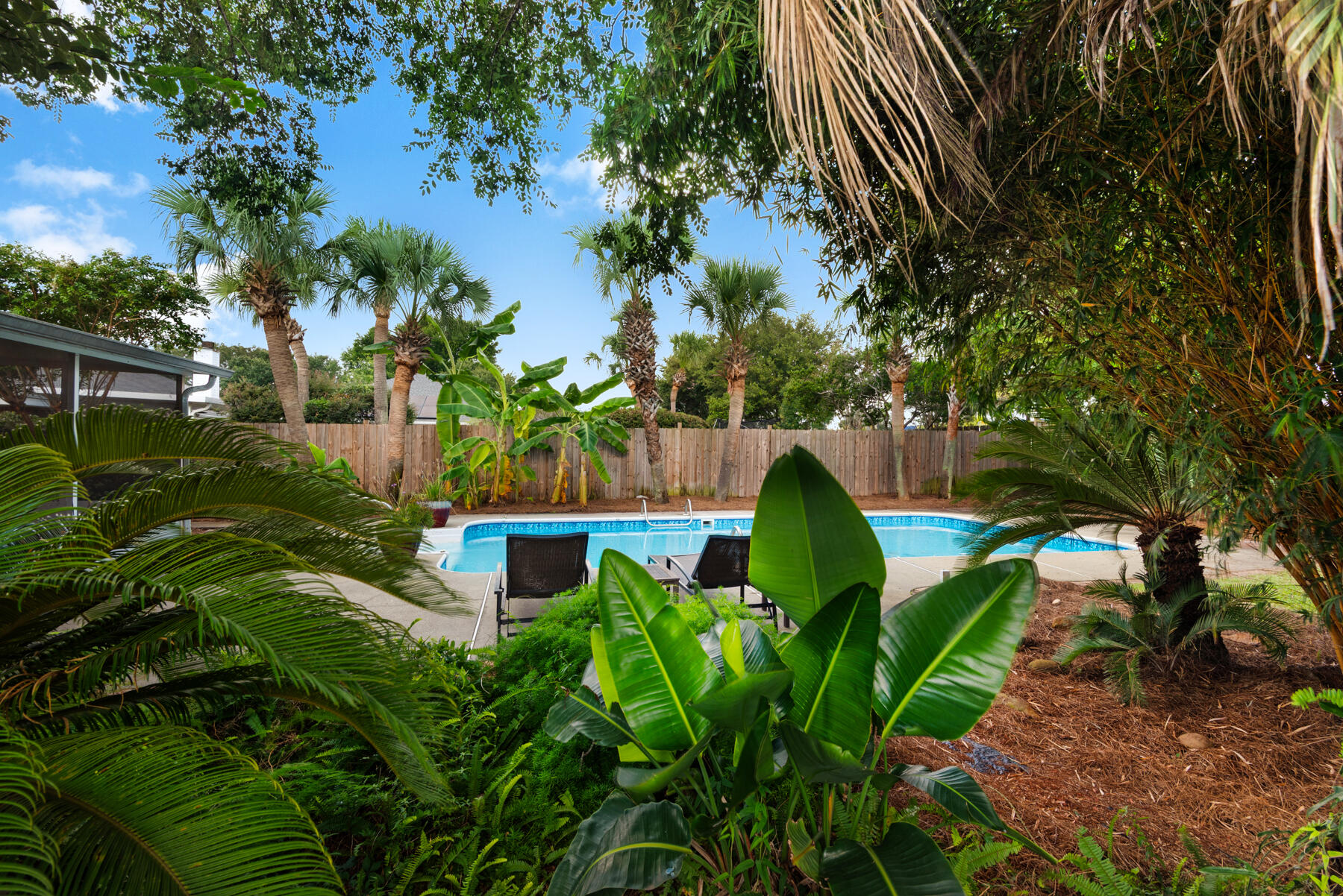 CRANE COVE - Residential