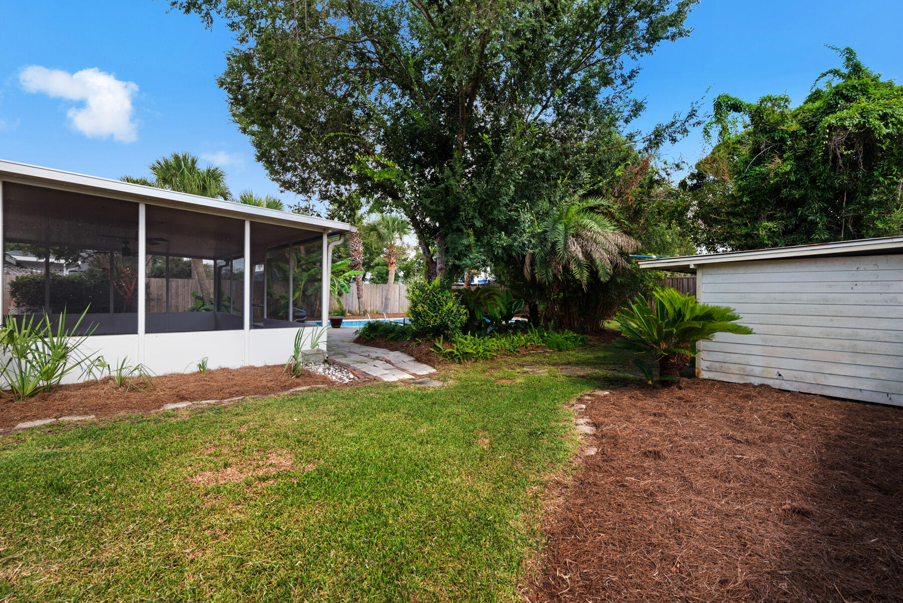 CRANE COVE - Residential