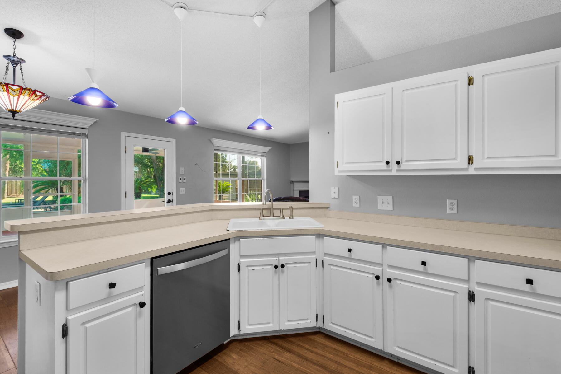 CRANE COVE - Residential