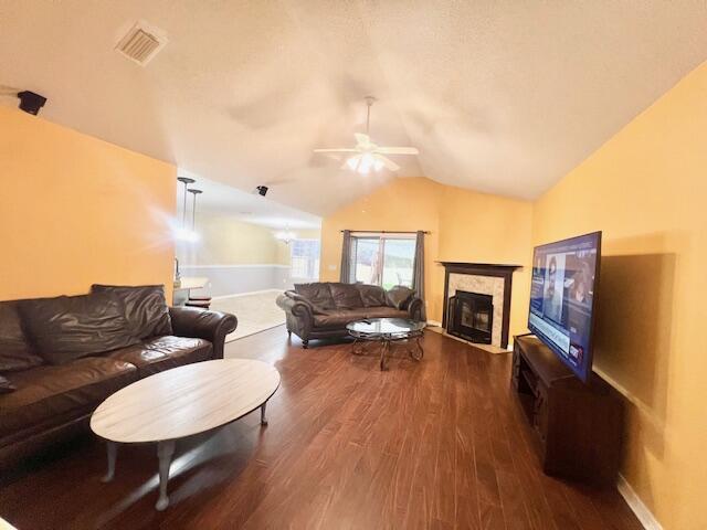 VILLA TASSO TOWN OF - Residential Lease