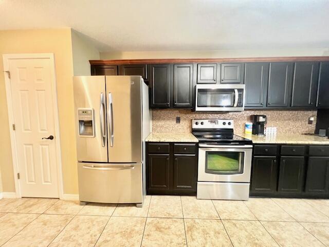 VILLA TASSO TOWN OF - Residential Lease