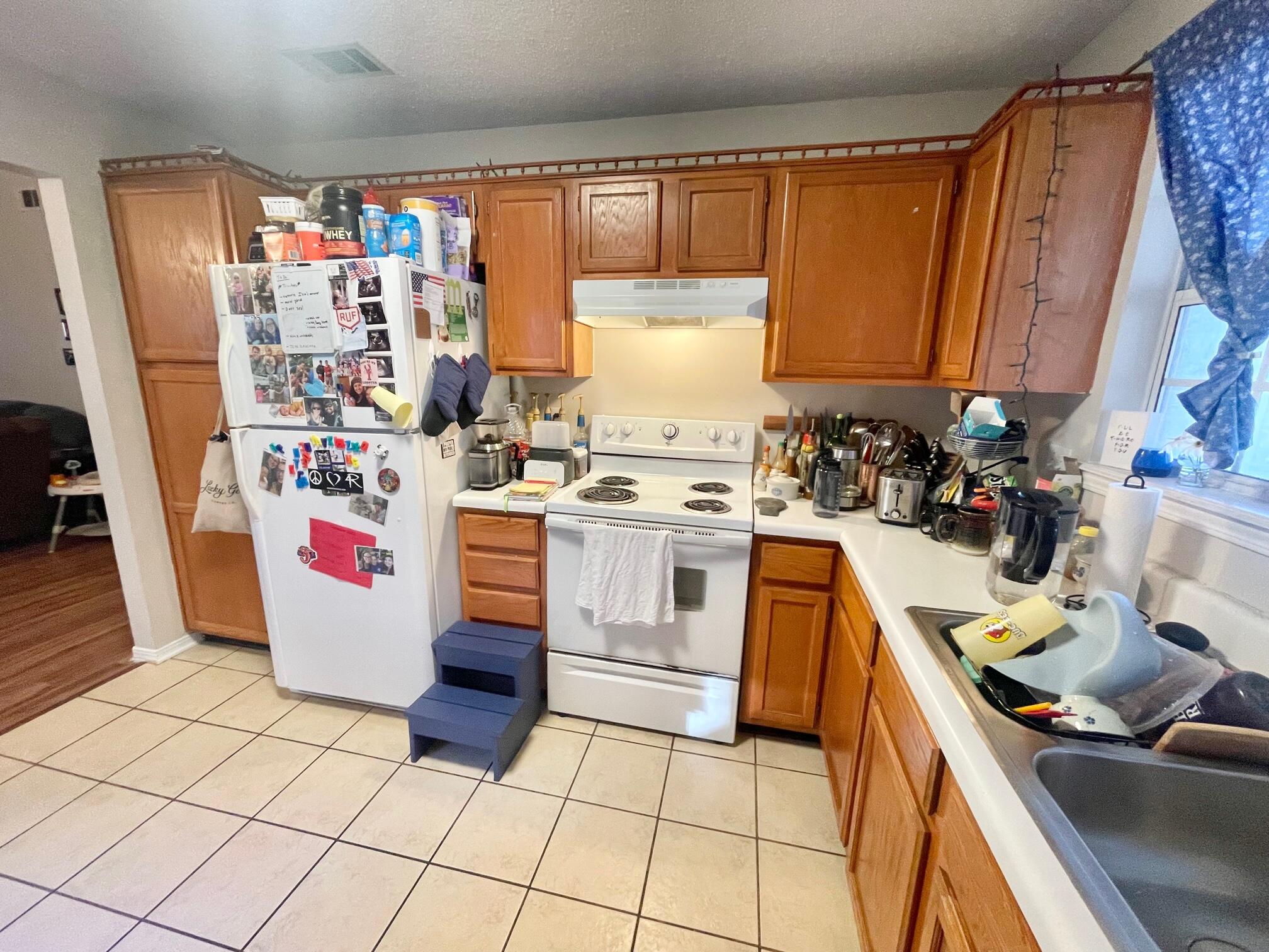 Hidden Trail PH 1 - Residential Lease