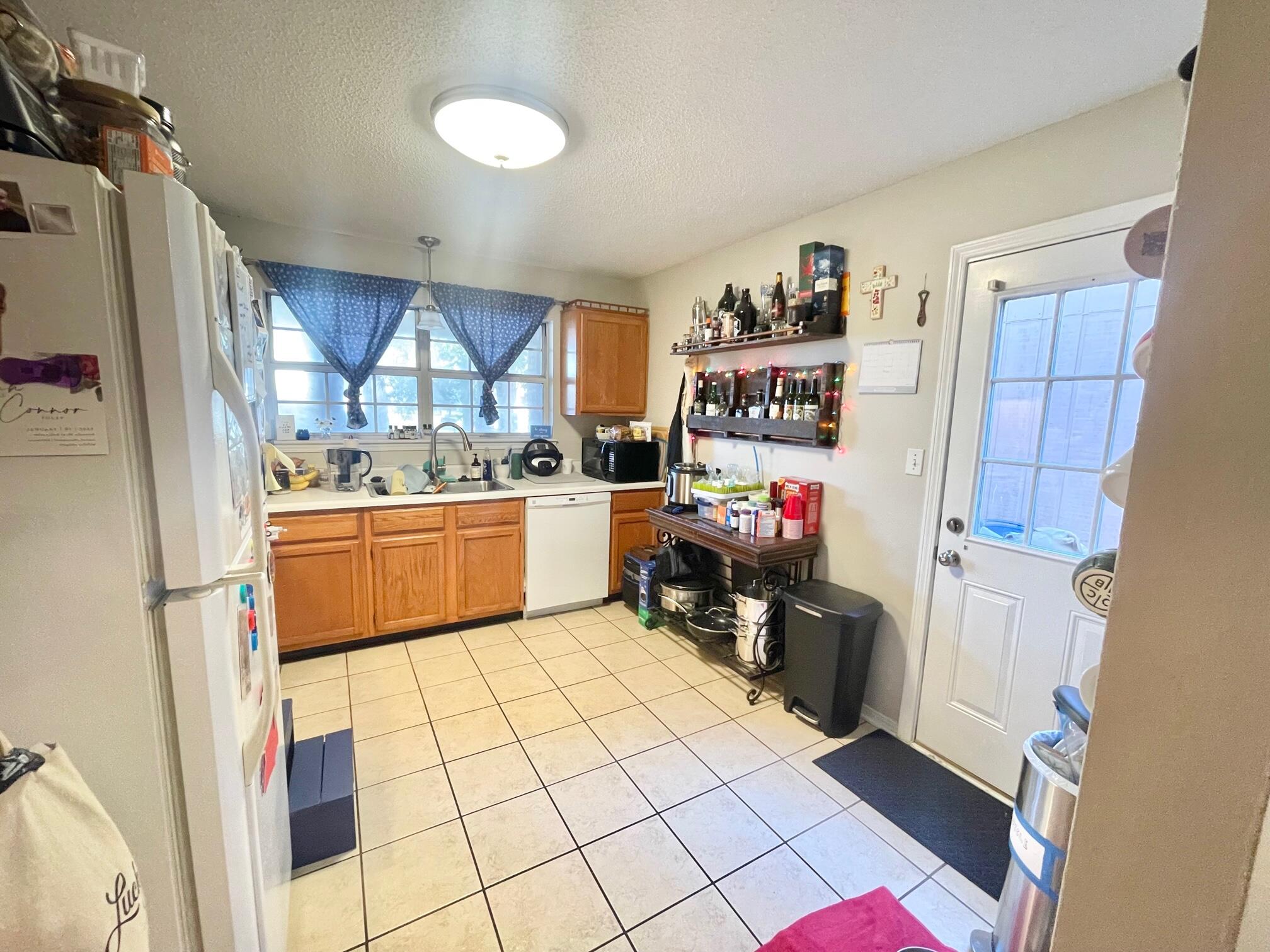 Hidden Trail PH 1 - Residential Lease