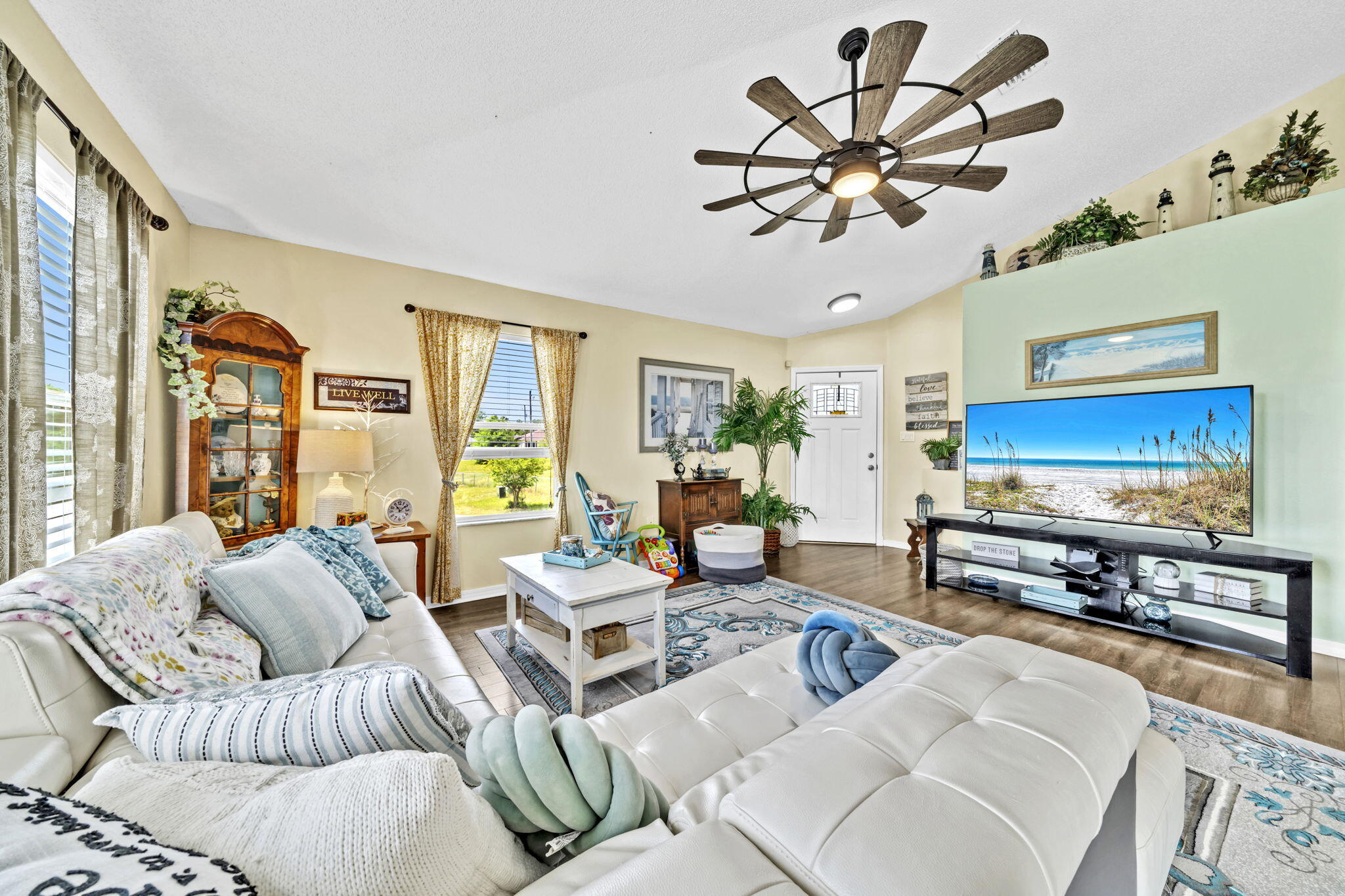 105 Nivana Drive