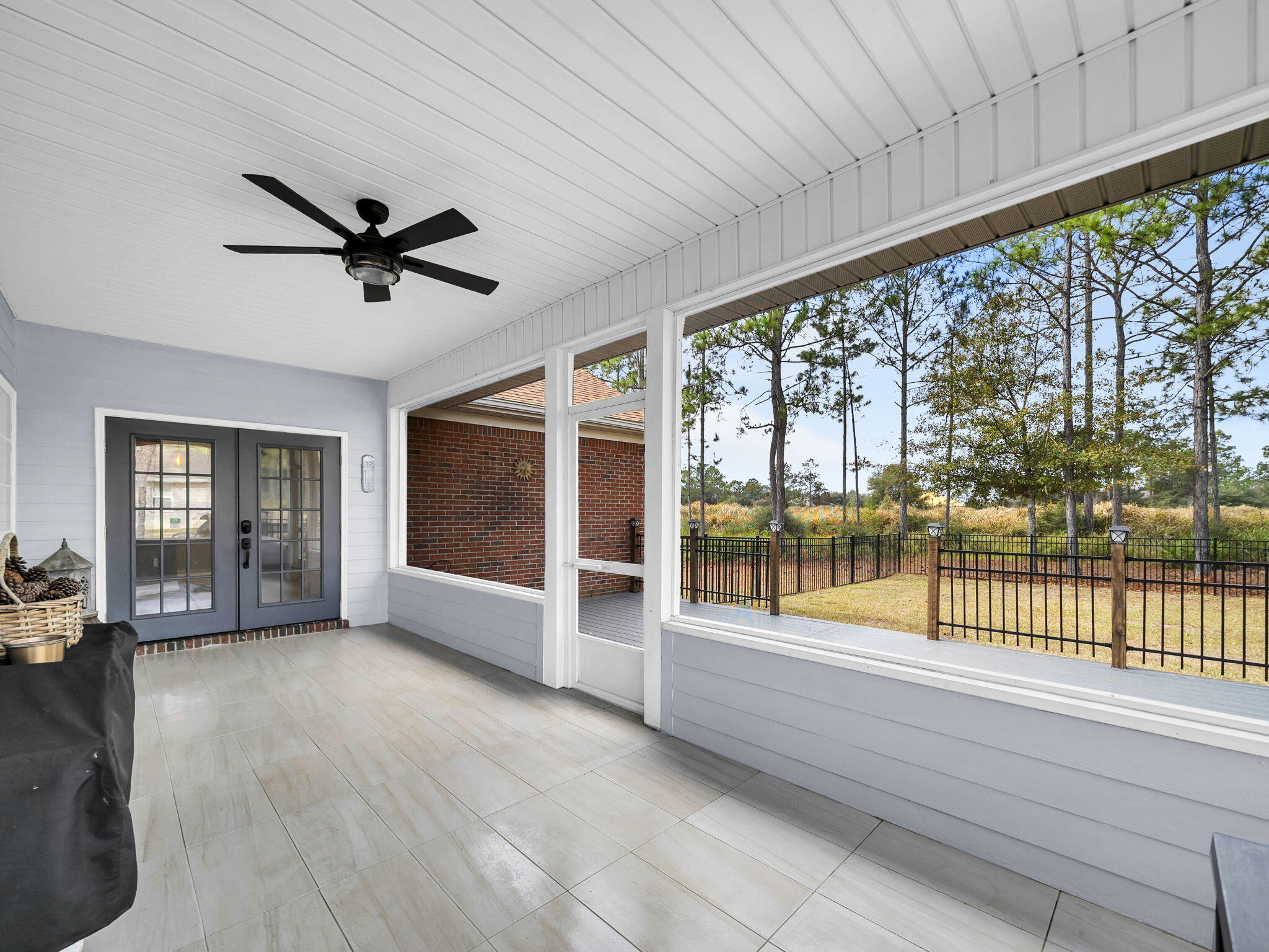 WINDSWEPT ESTATES - Residential