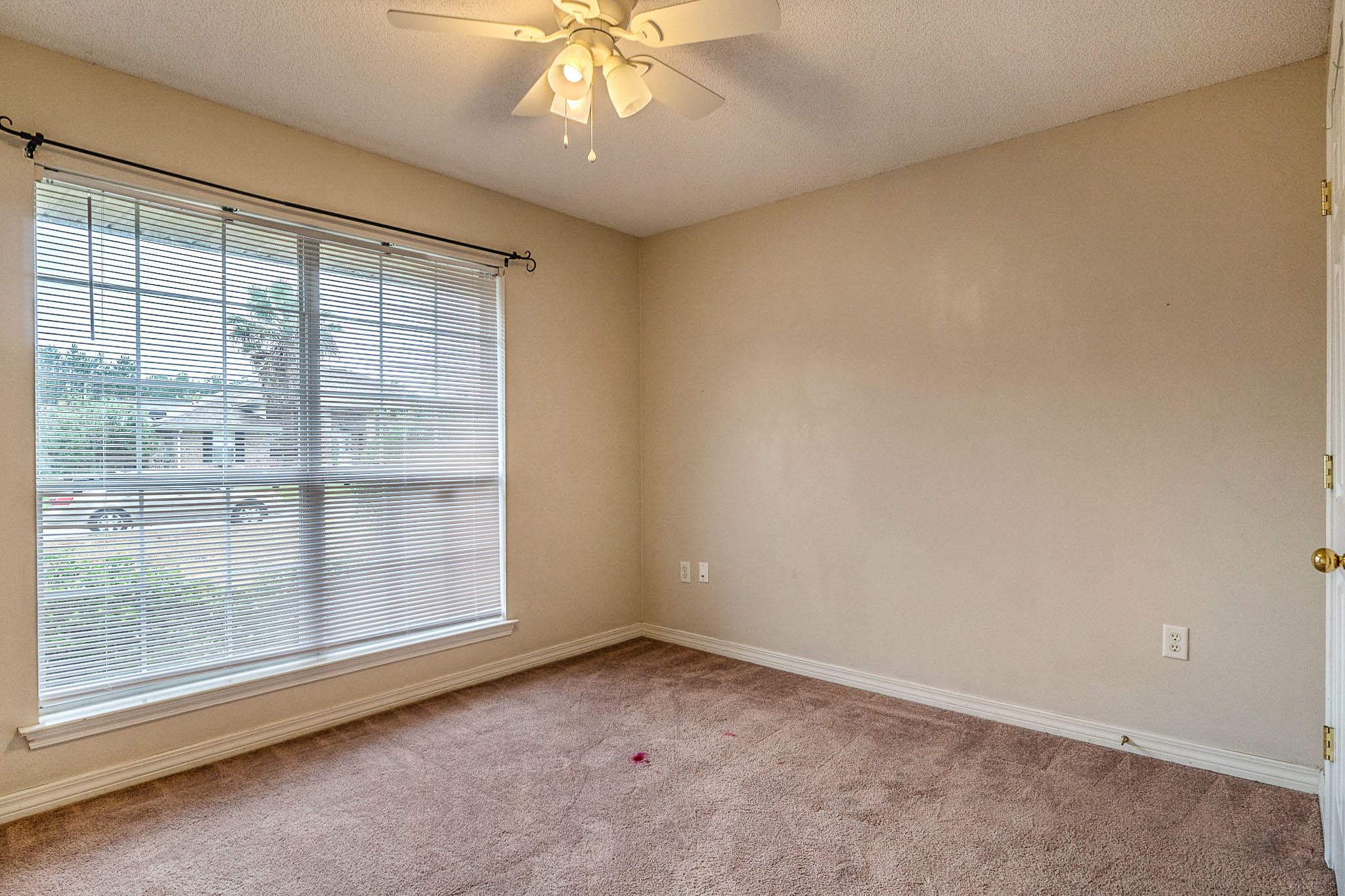 CREETWOOD PLACE - Residential