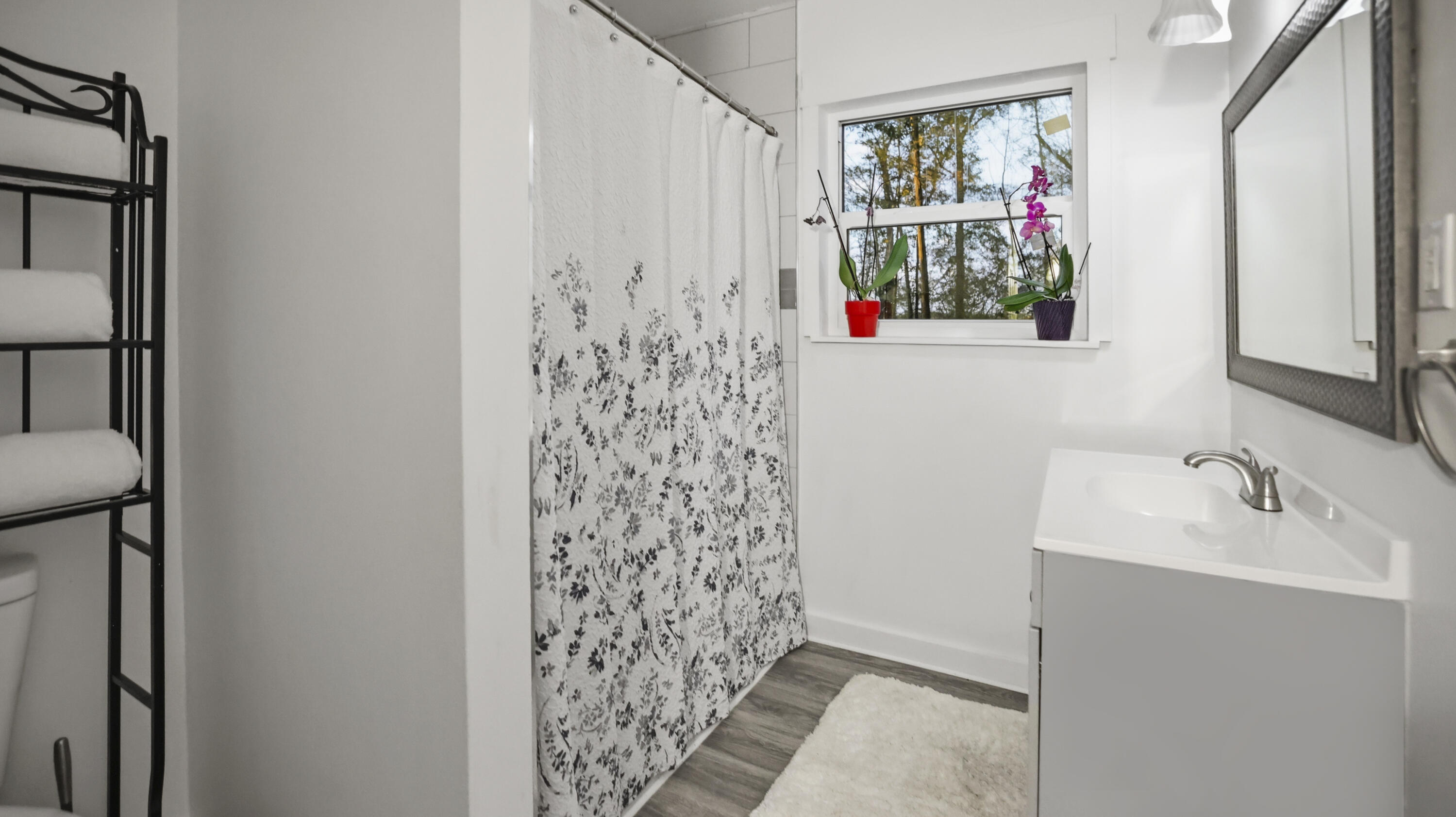 Hemlock/Woodlawn - Residential