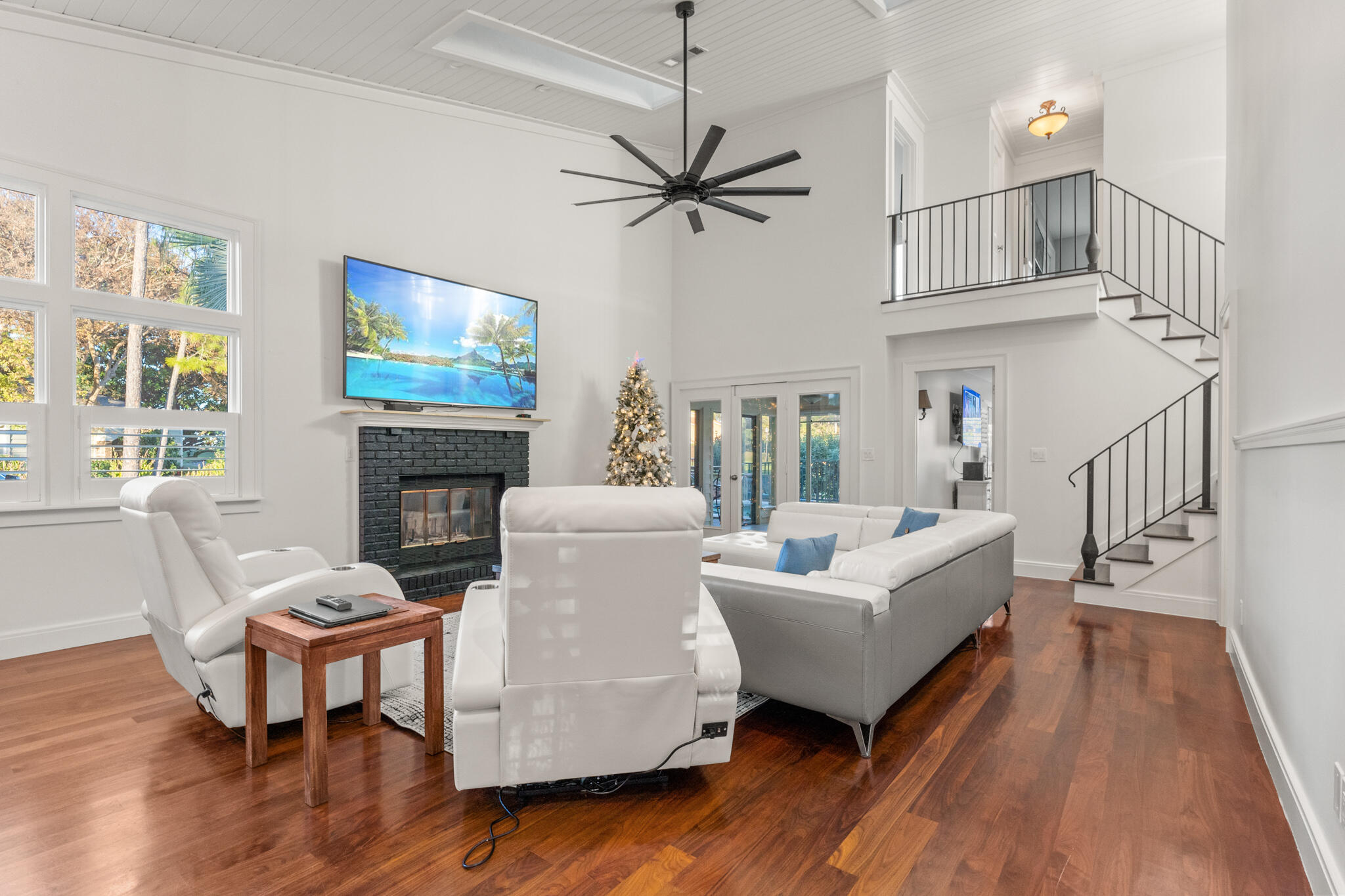 COVE ON THE BAY - Residential