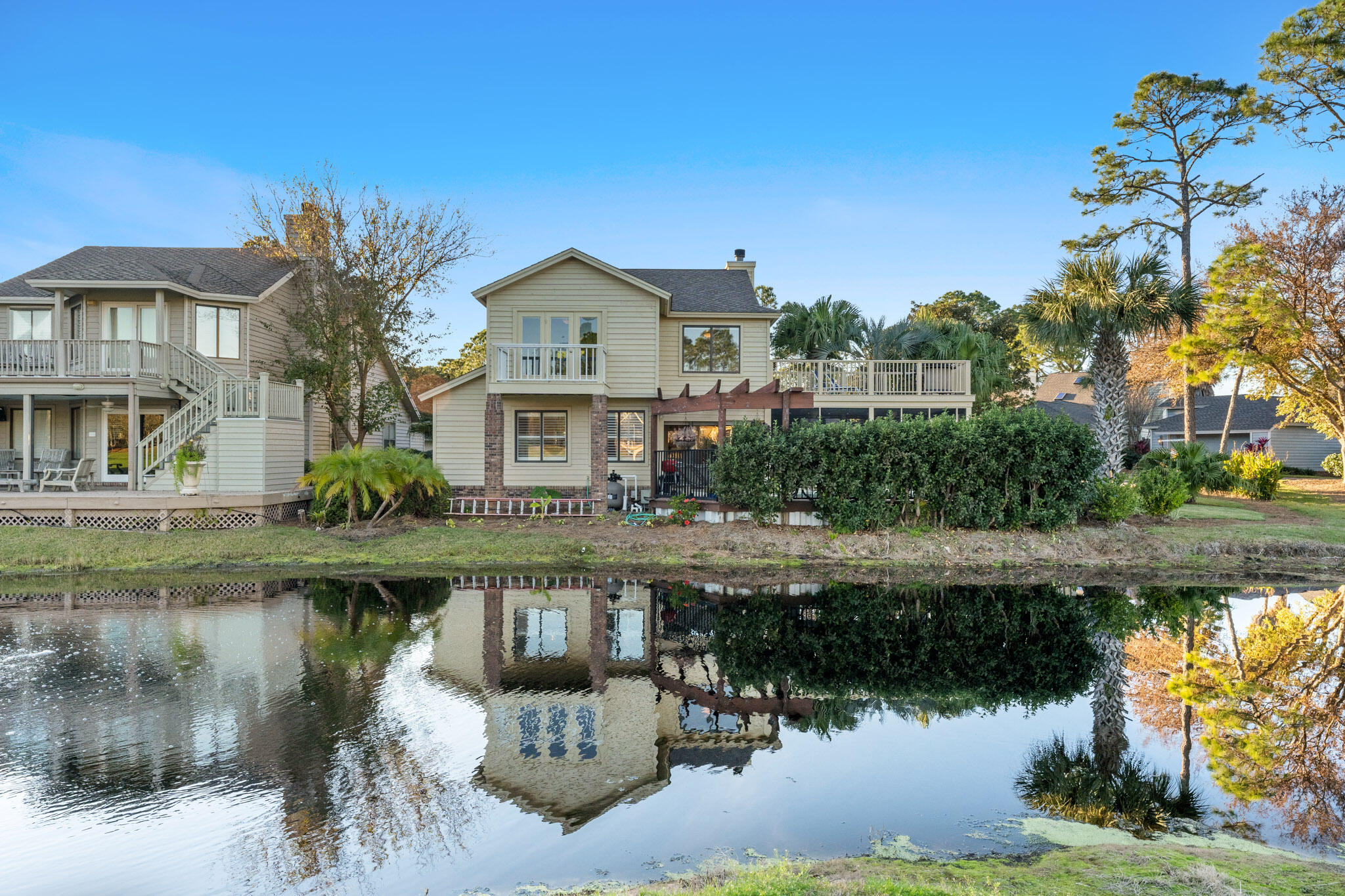COVE ON THE BAY - Residential