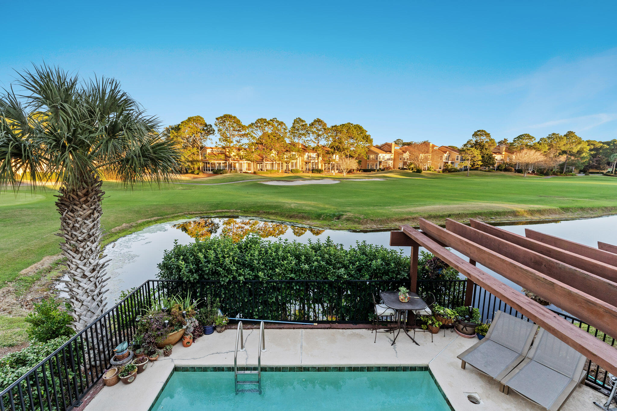 COVE ON THE BAY - Residential