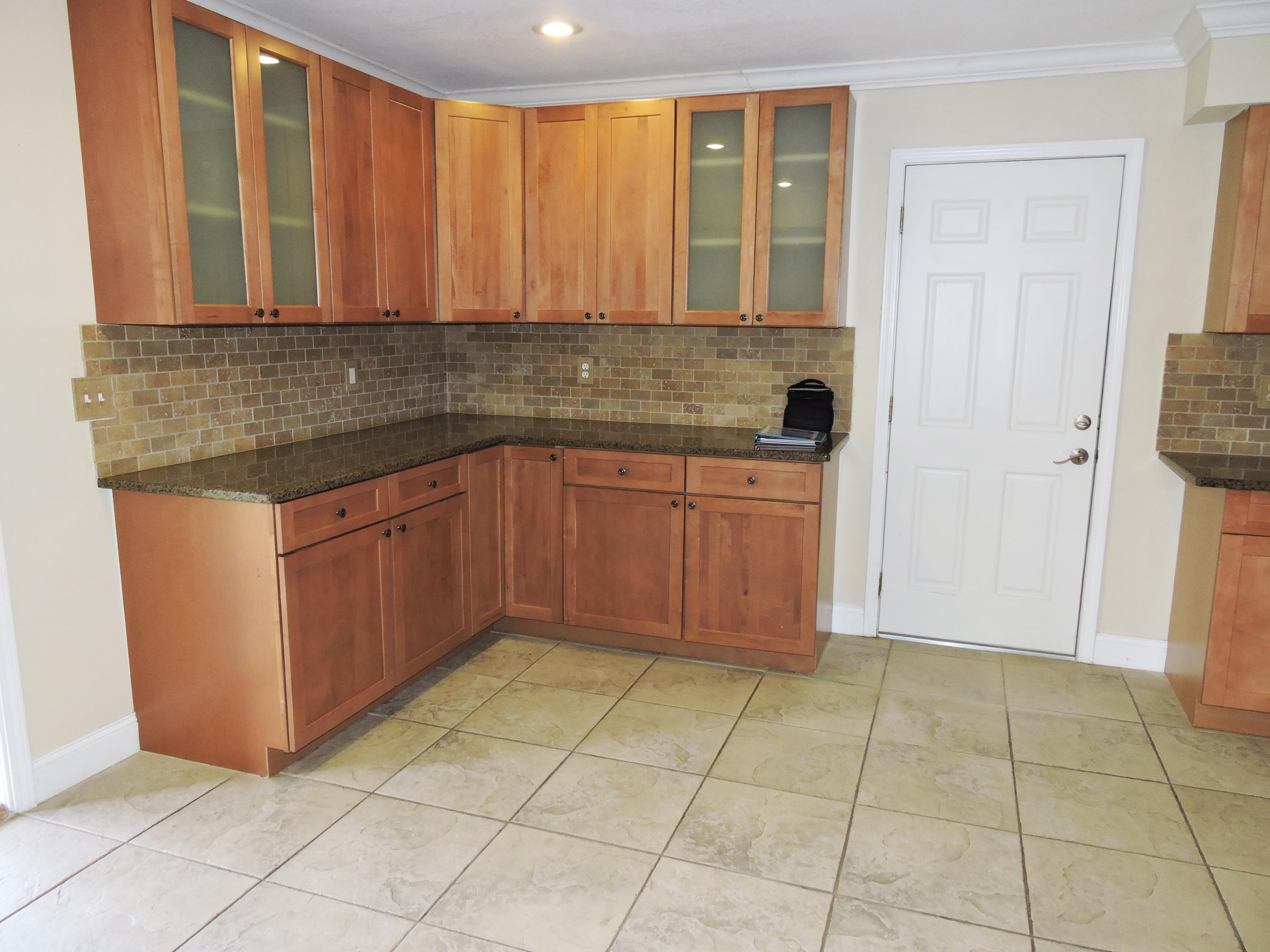 KELL-AIRE GARDENS - Residential