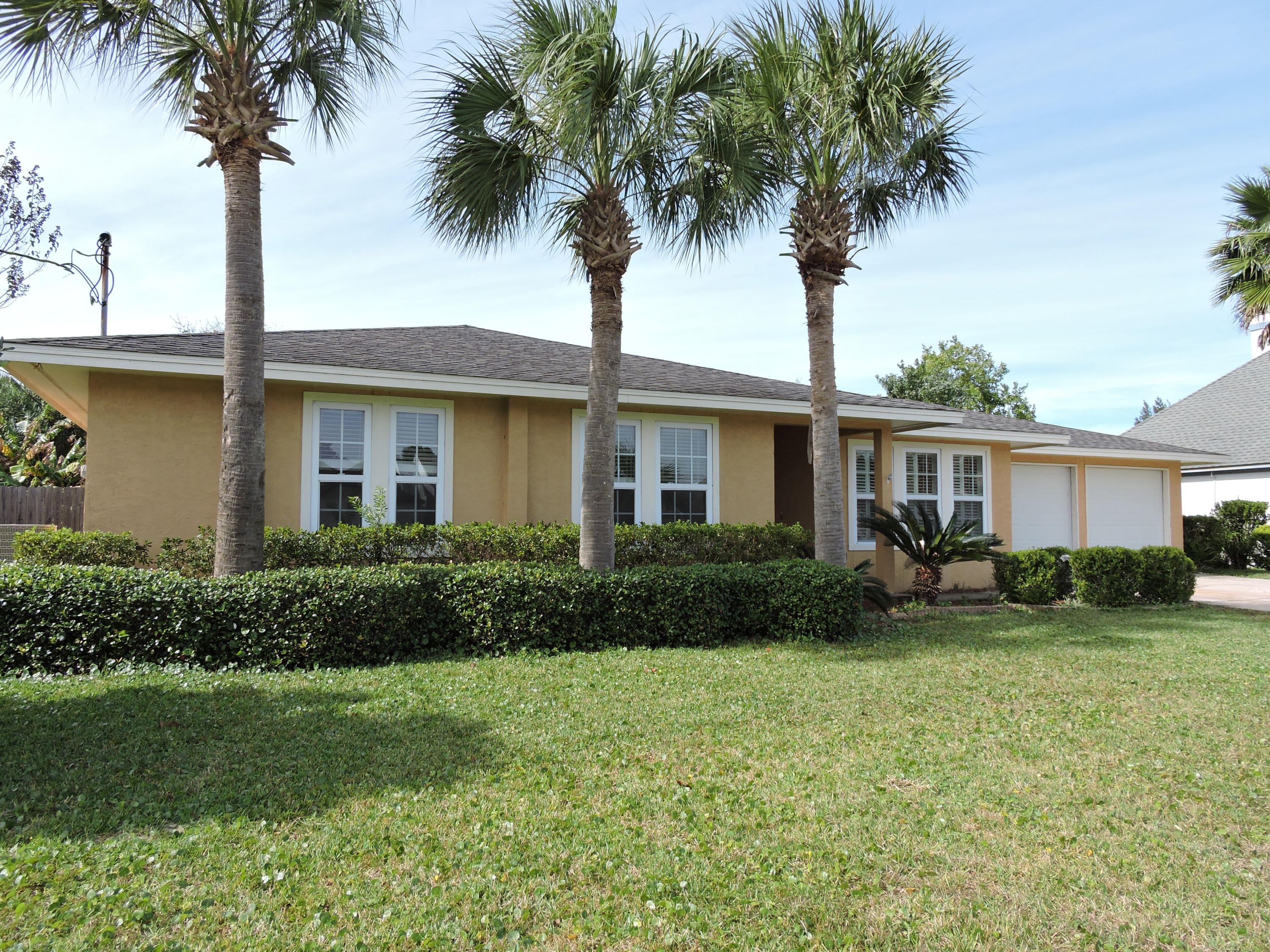 KELL-AIRE GARDENS - Residential