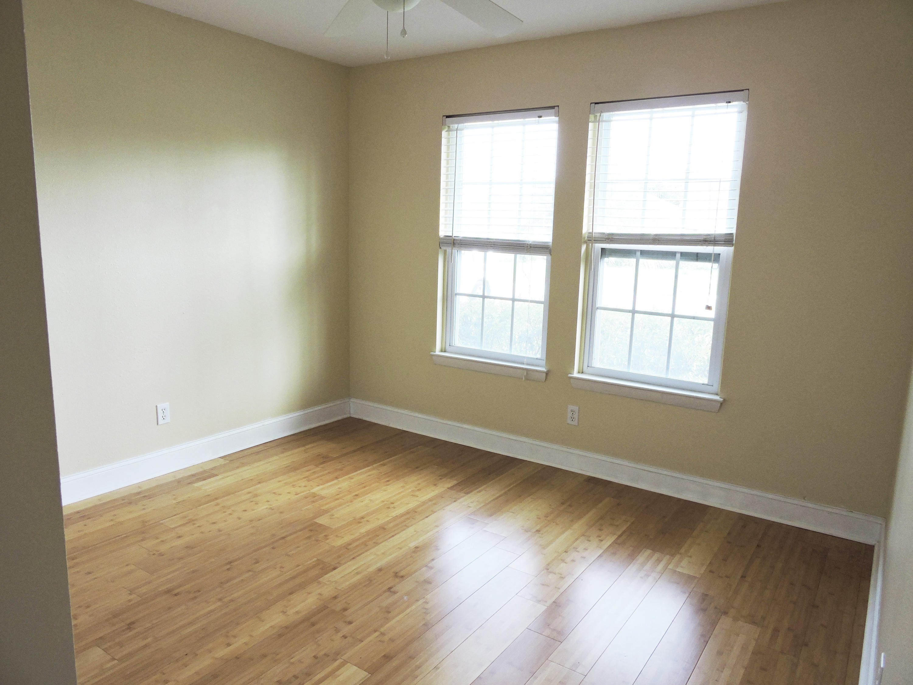 KELL-AIRE GARDENS - Residential