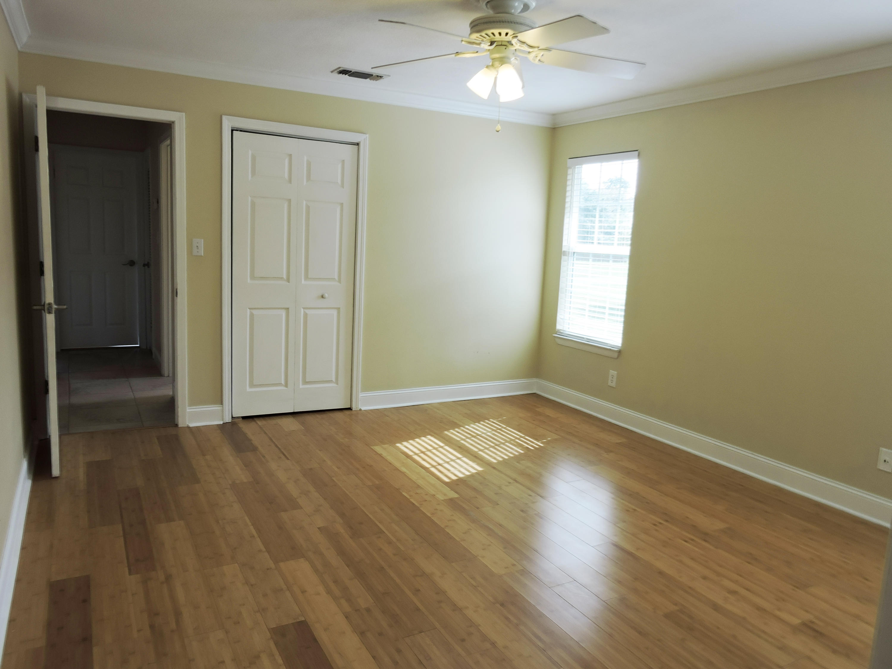 KELL-AIRE GARDENS - Residential