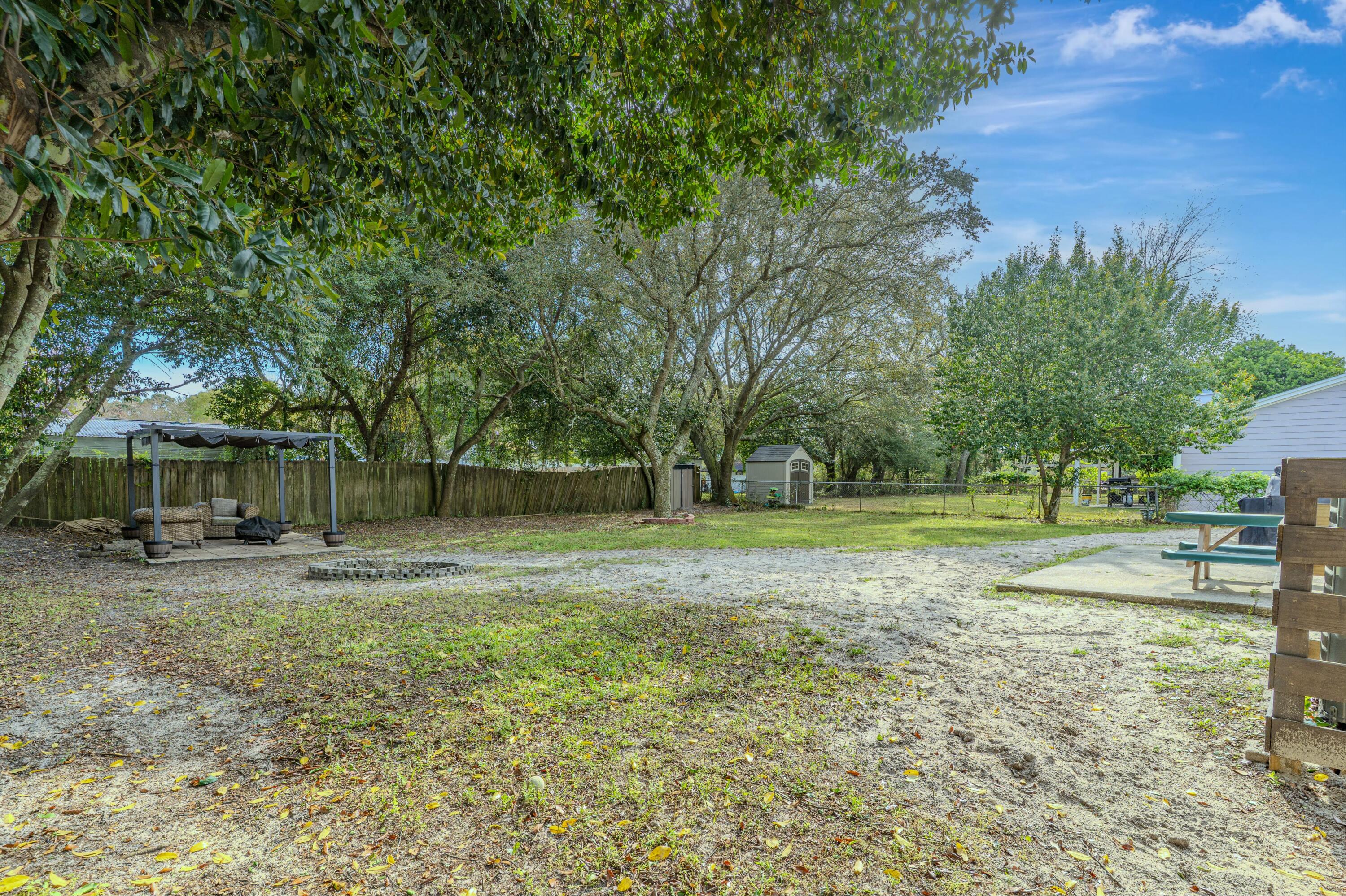 WYNNEHAVEN BEACH ESTATES - Residential