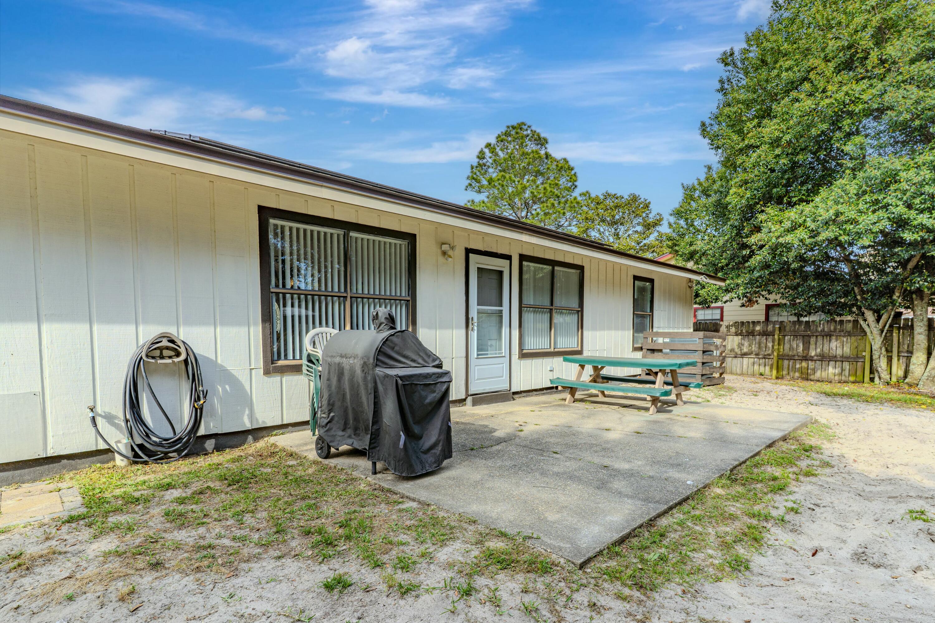 WYNNEHAVEN BEACH ESTATES - Residential