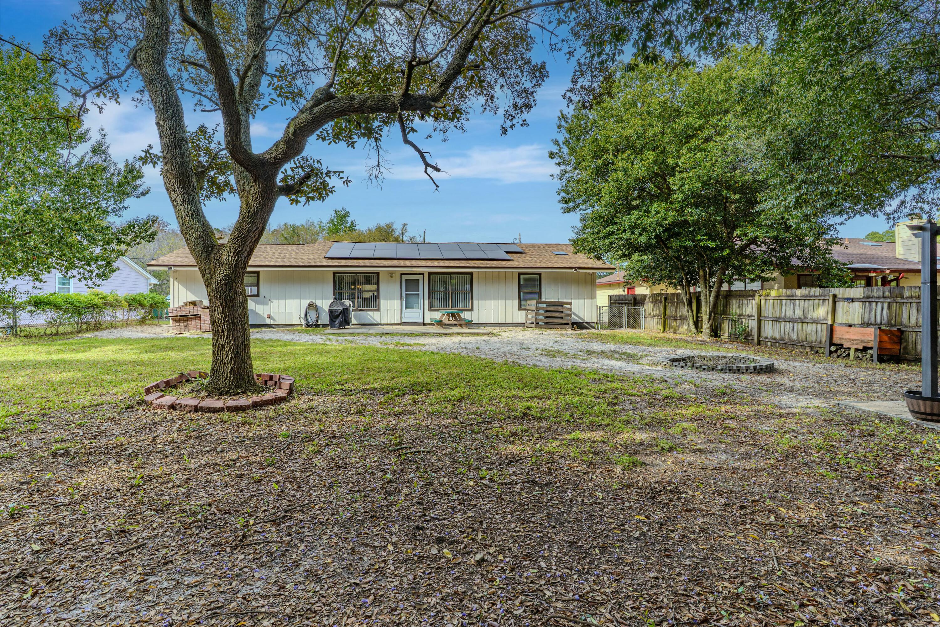 WYNNEHAVEN BEACH ESTATES - Residential