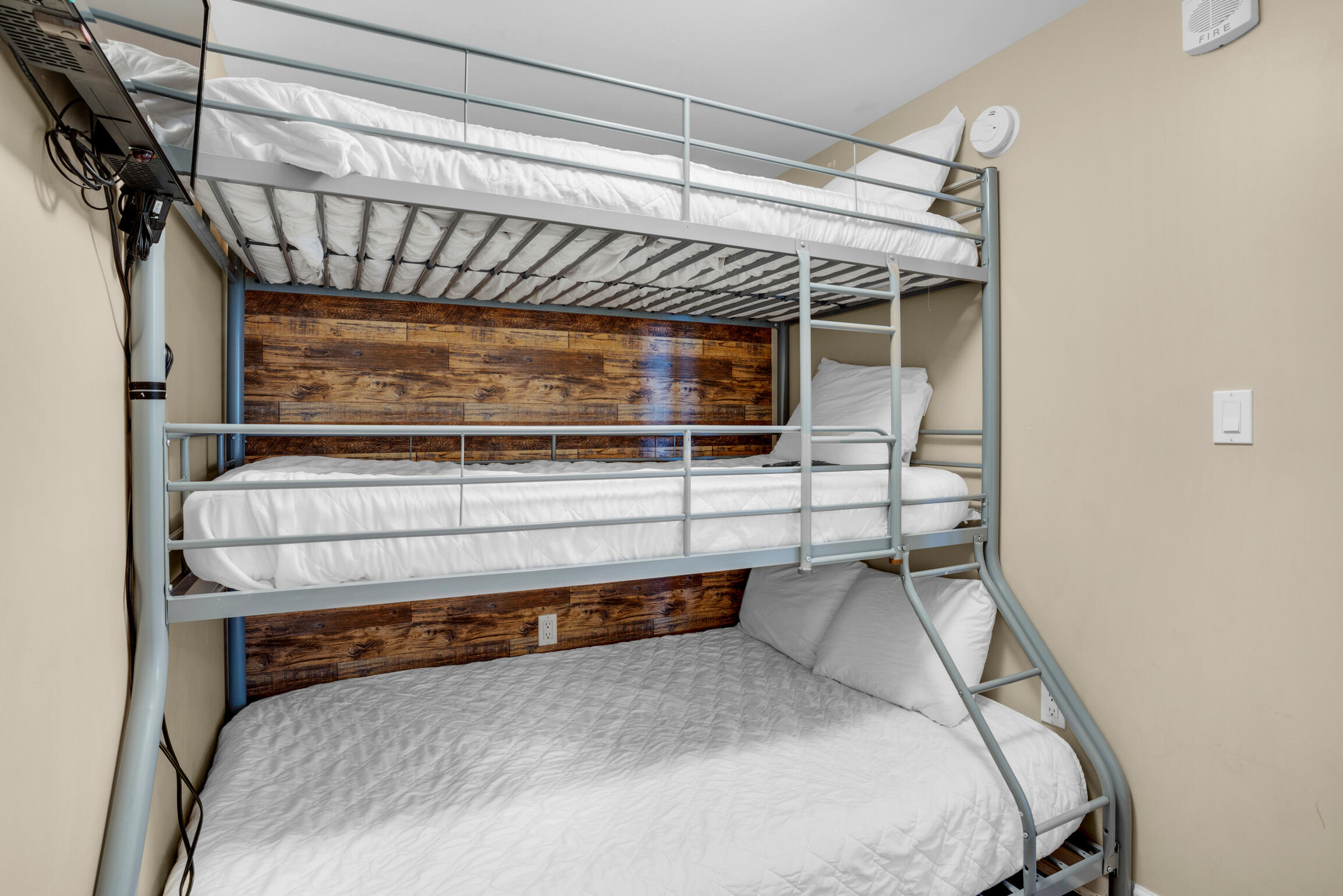 THE PALMS OF DESTIN - Residential