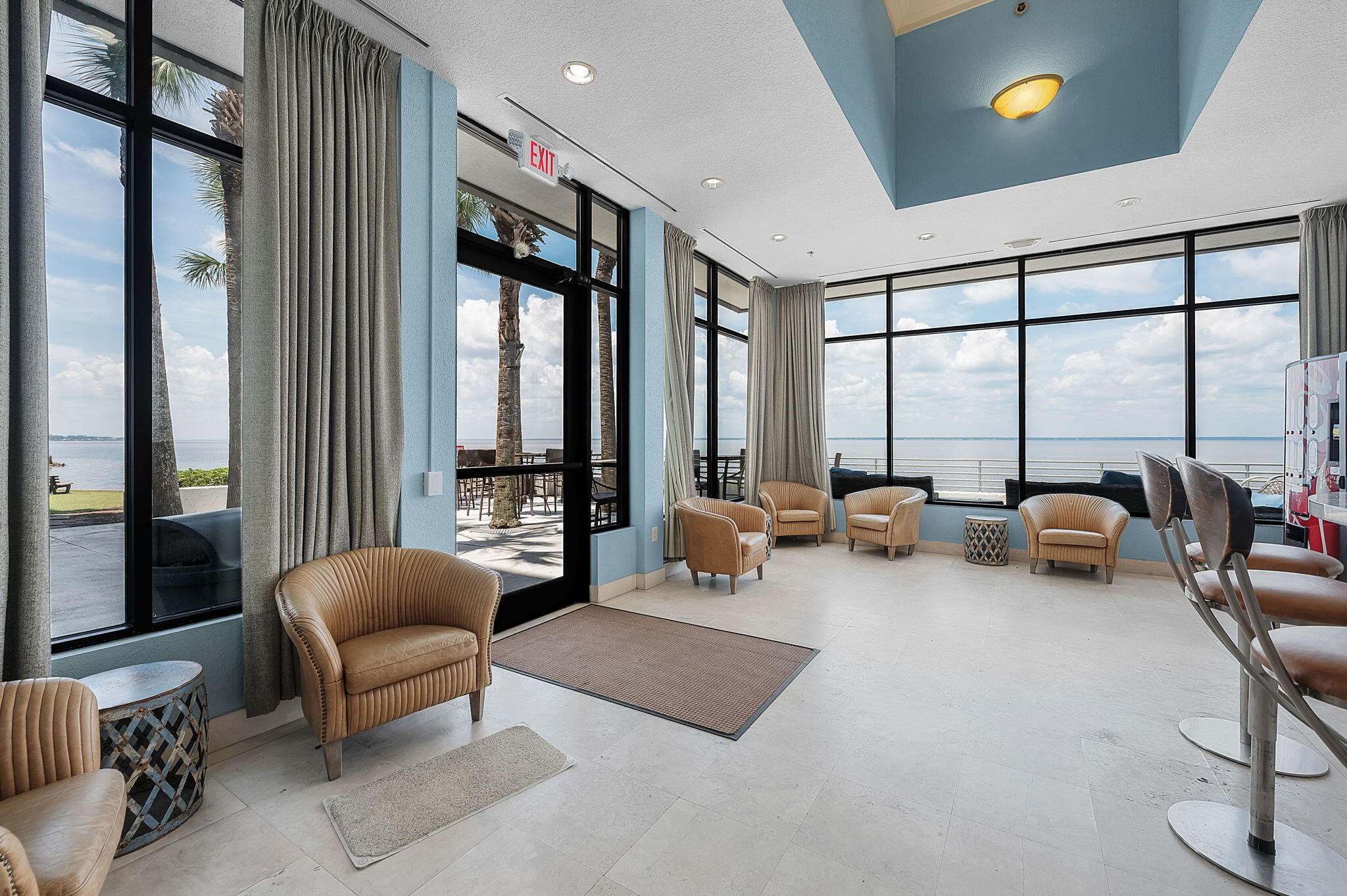 BAYSIDE CONDO SANDESTIN - Residential