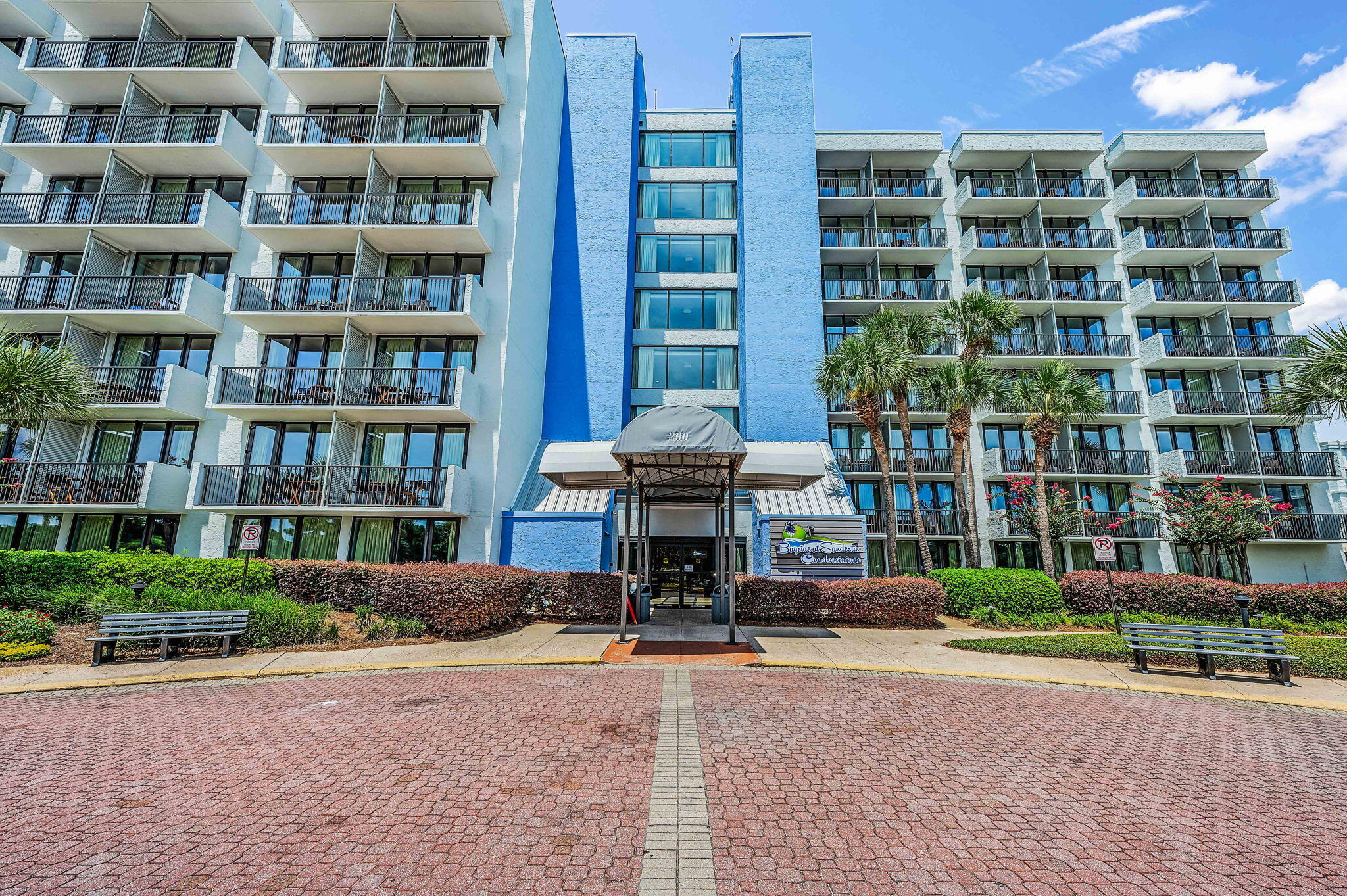 BAYSIDE CONDO SANDESTIN - Residential