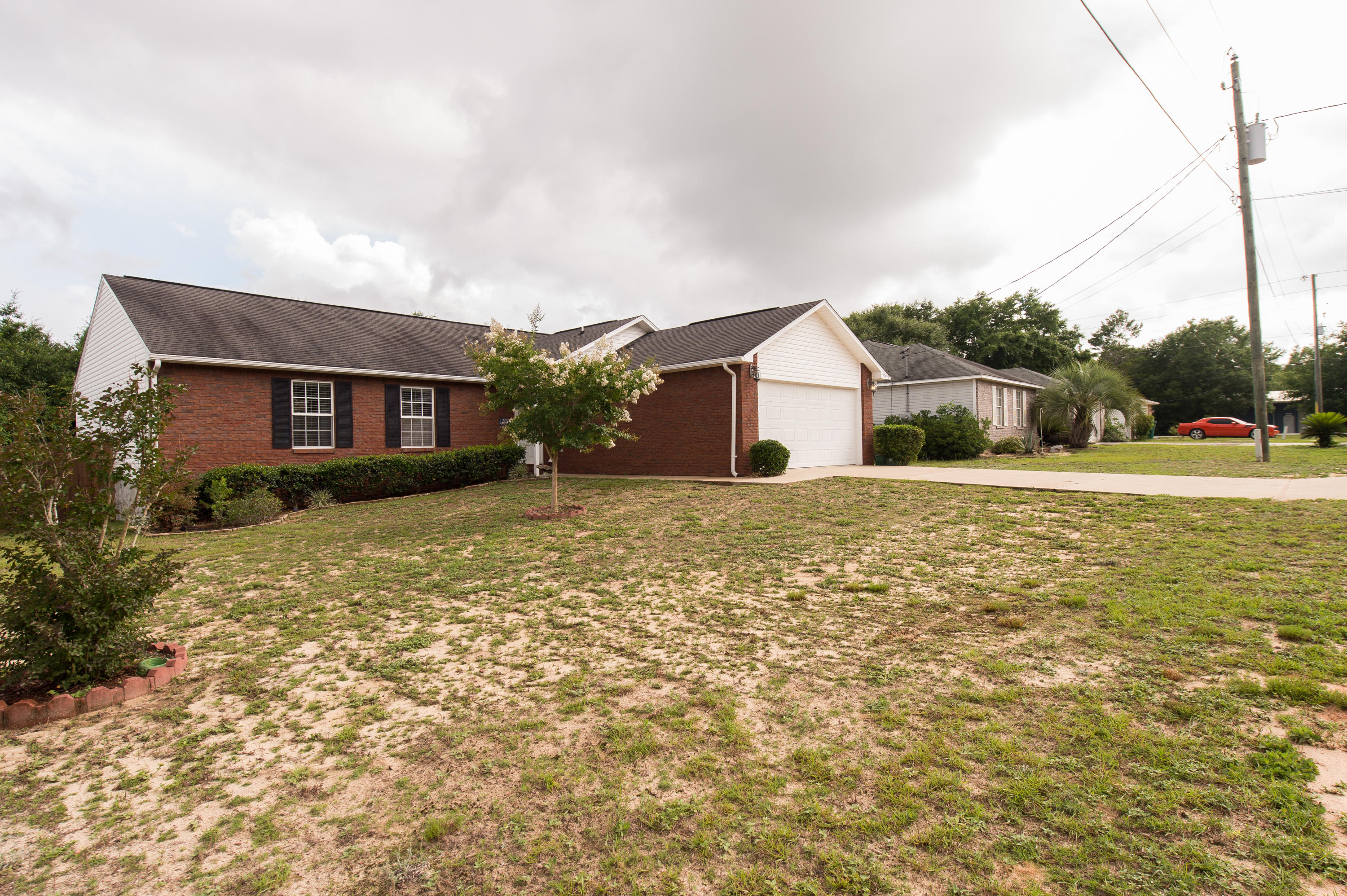 FAIRCHILD ESTATES - Residential