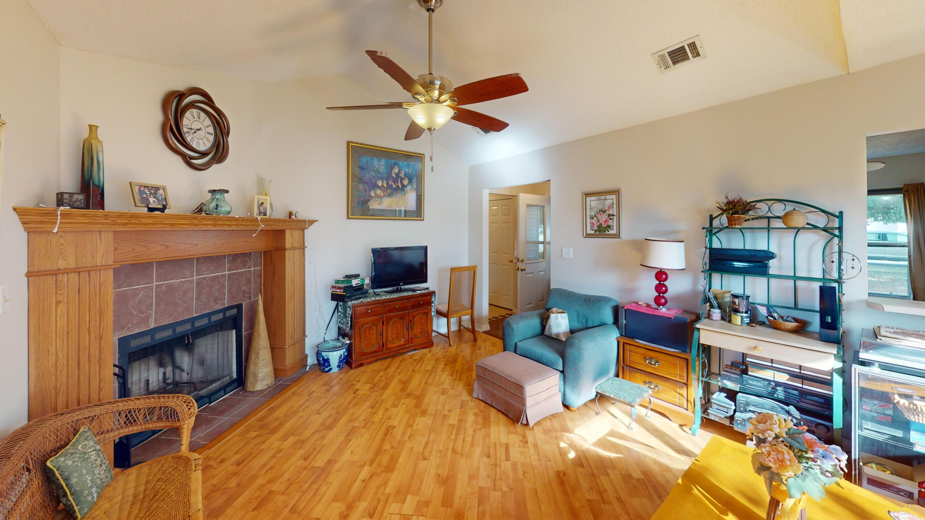 CARDINAL ESTATES - Residential