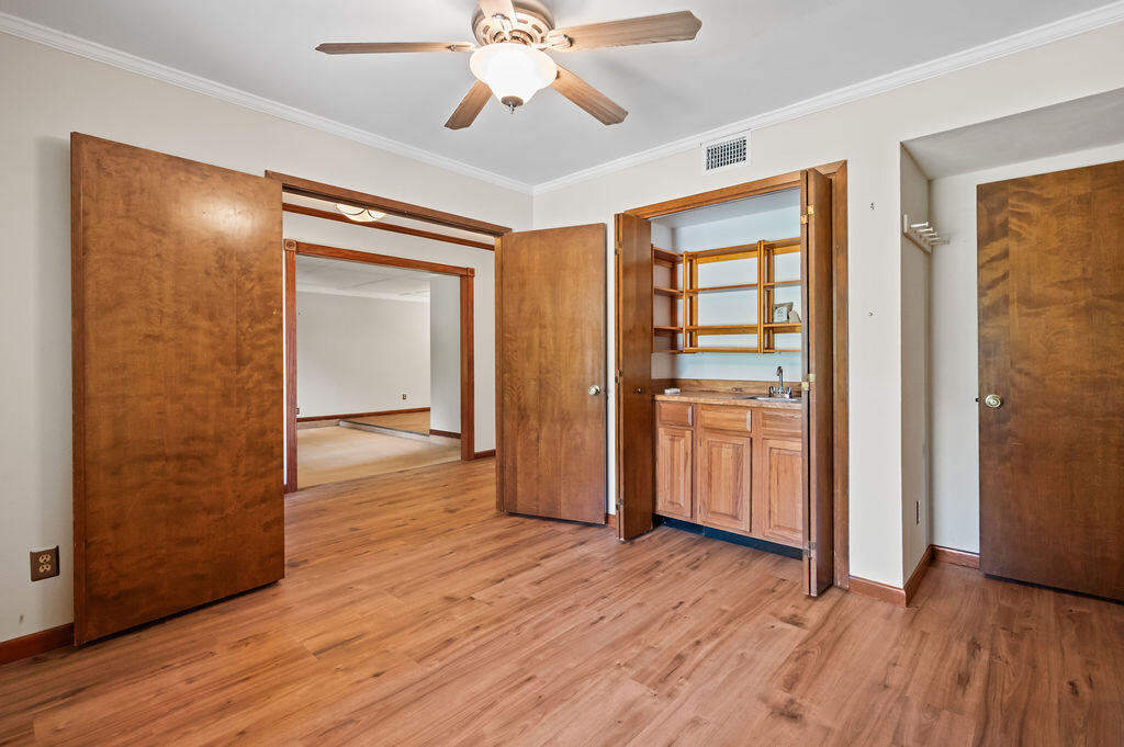 MAGNOLIA SHORES S/D - Residential