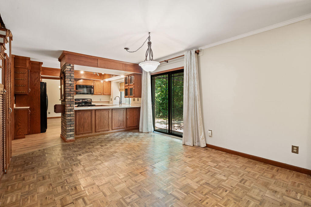 MAGNOLIA SHORES S/D - Residential